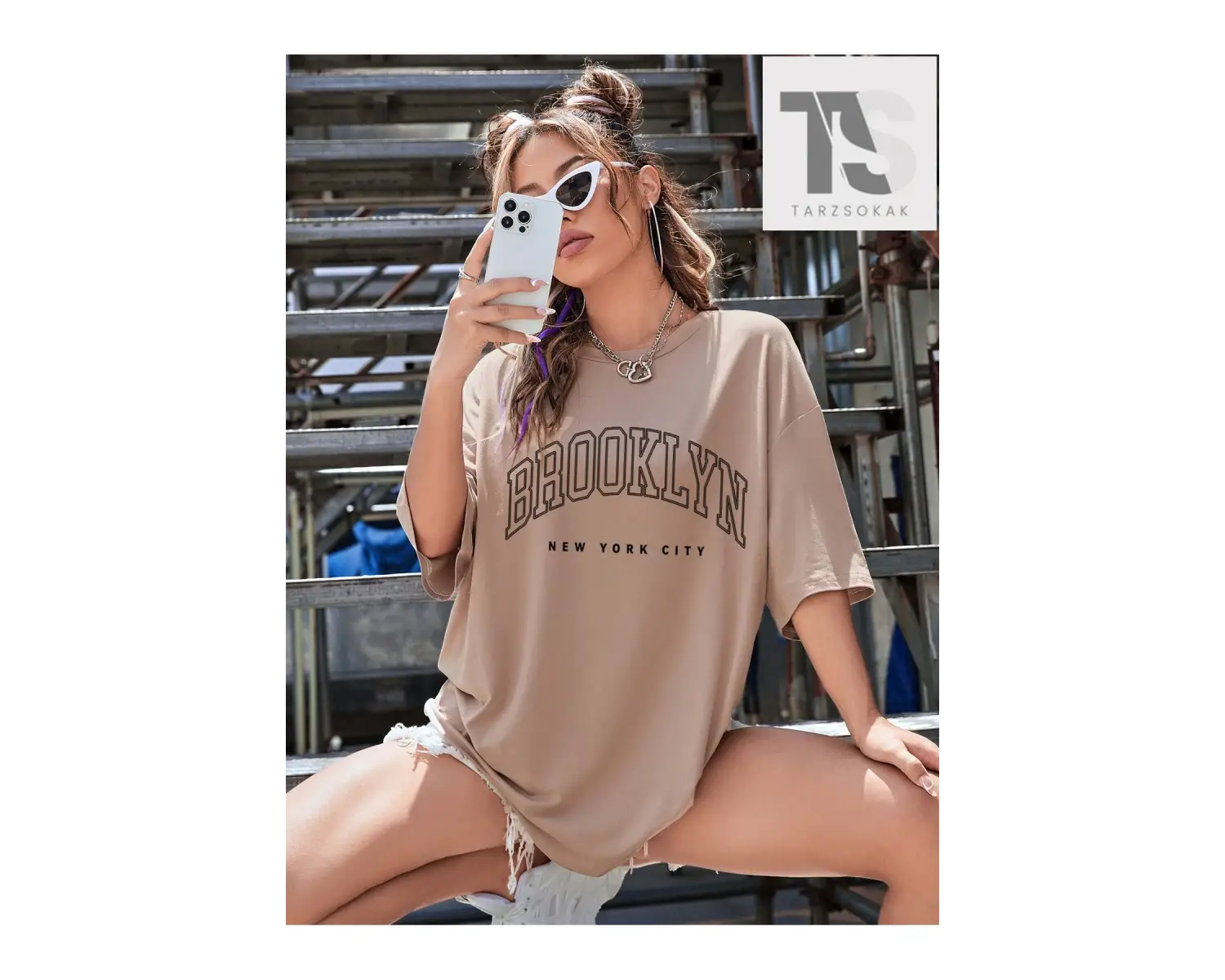 Kadın Loose Fit Teddy Bear ve Amerikan Doları Baskılı Yaz Tişörtü