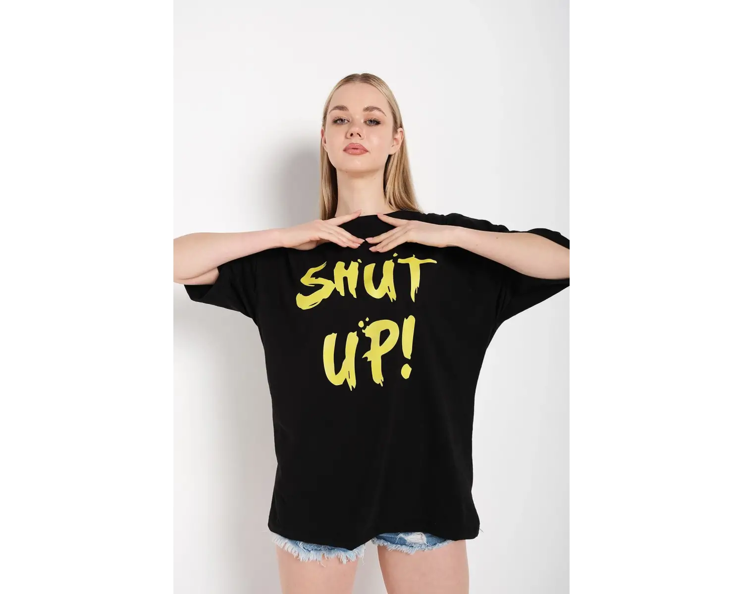 Kadın Shut Up Beyaz Baskılı Oversize Tshırt