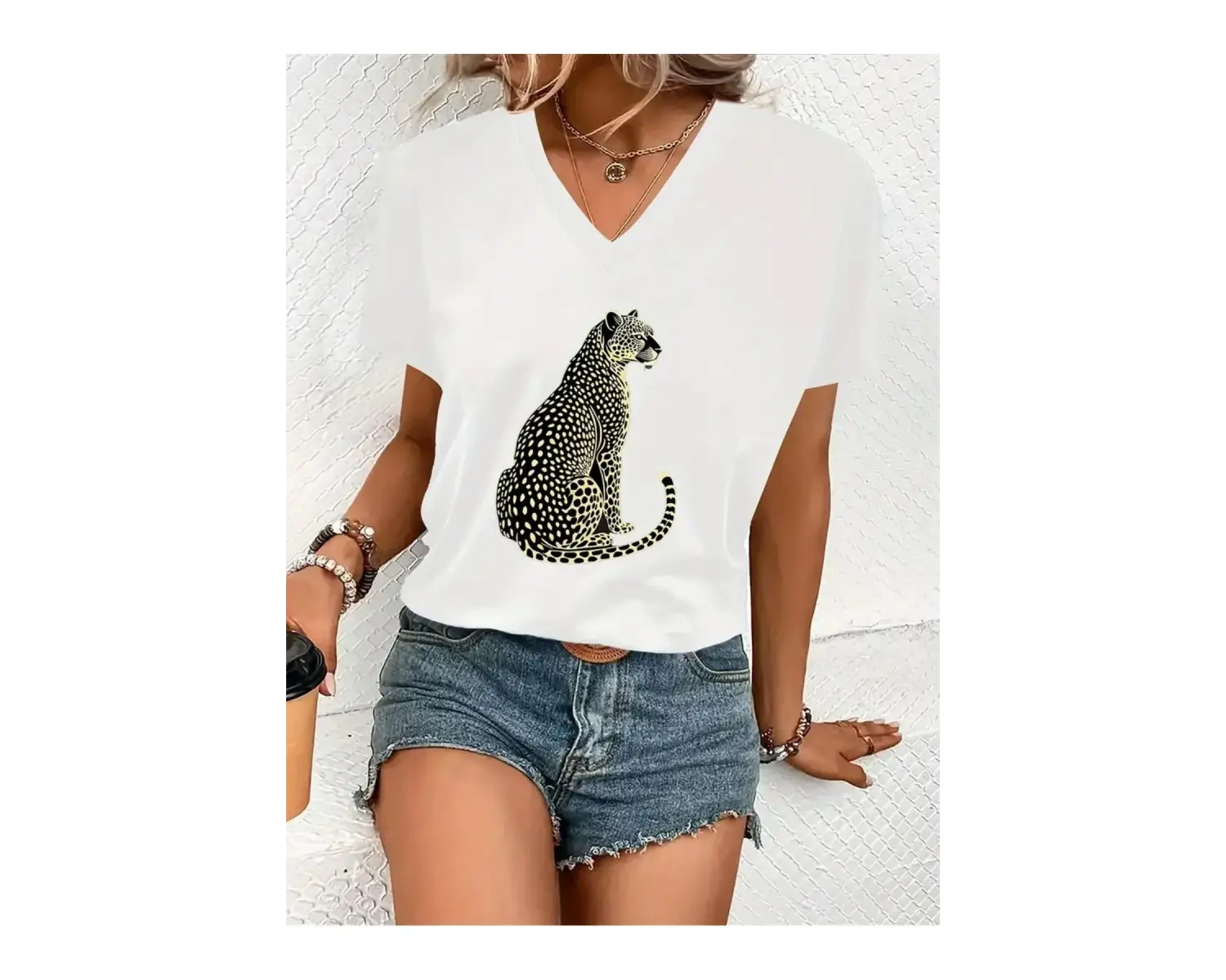 Kadın V yaka Beyaz Siyah T-Shirt Baskılı Oversize