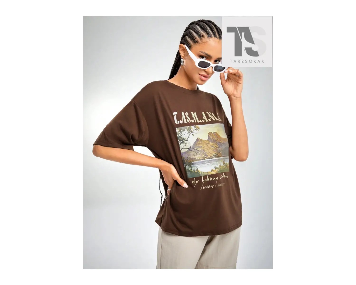 Kadın Yarış Arabası Baskılı Kısa Kollu Tişört