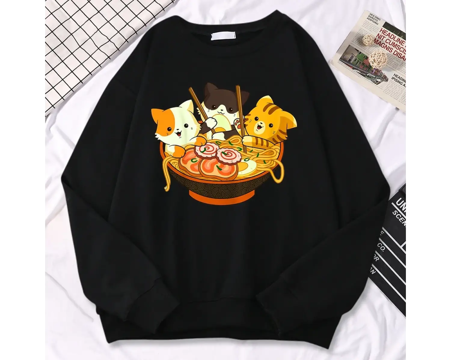 Kadınlar için basit Kawaii kazak Anime kediler yeme japon Ramen erişte baskı Hoodies gevşek s