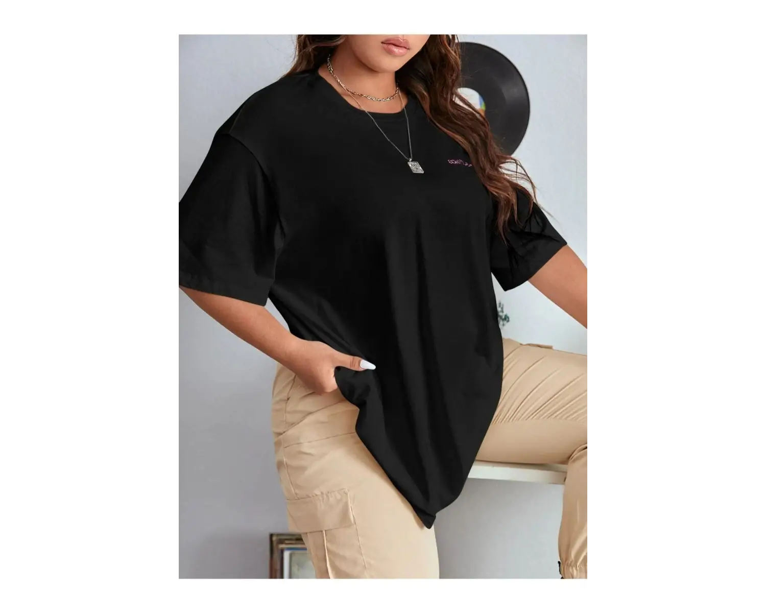 Kadınsiyah Confied Baskılı Bisiklet Yaka Tshirt