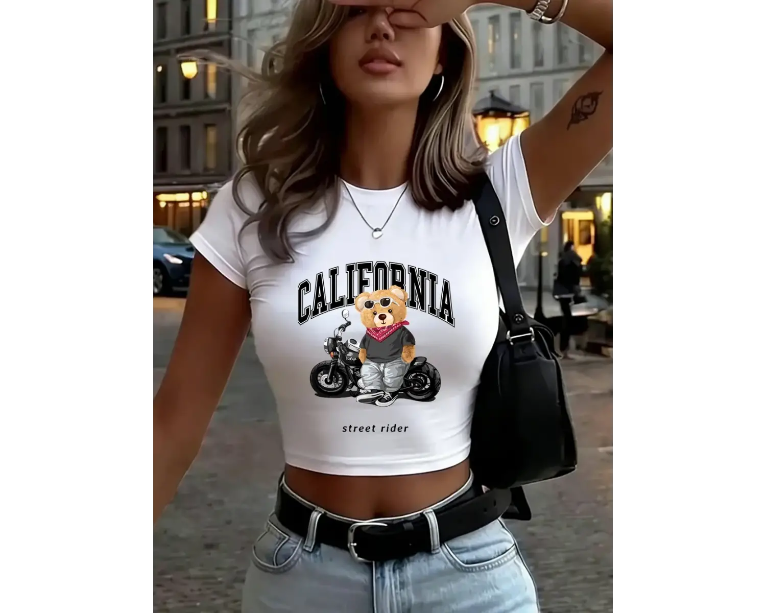 Kaliforniya Motosiklet Sürme Ayı Baskılar Kadın Kırpma T-Shirt Yaz Ince O-Boyun Üstleri Kısa