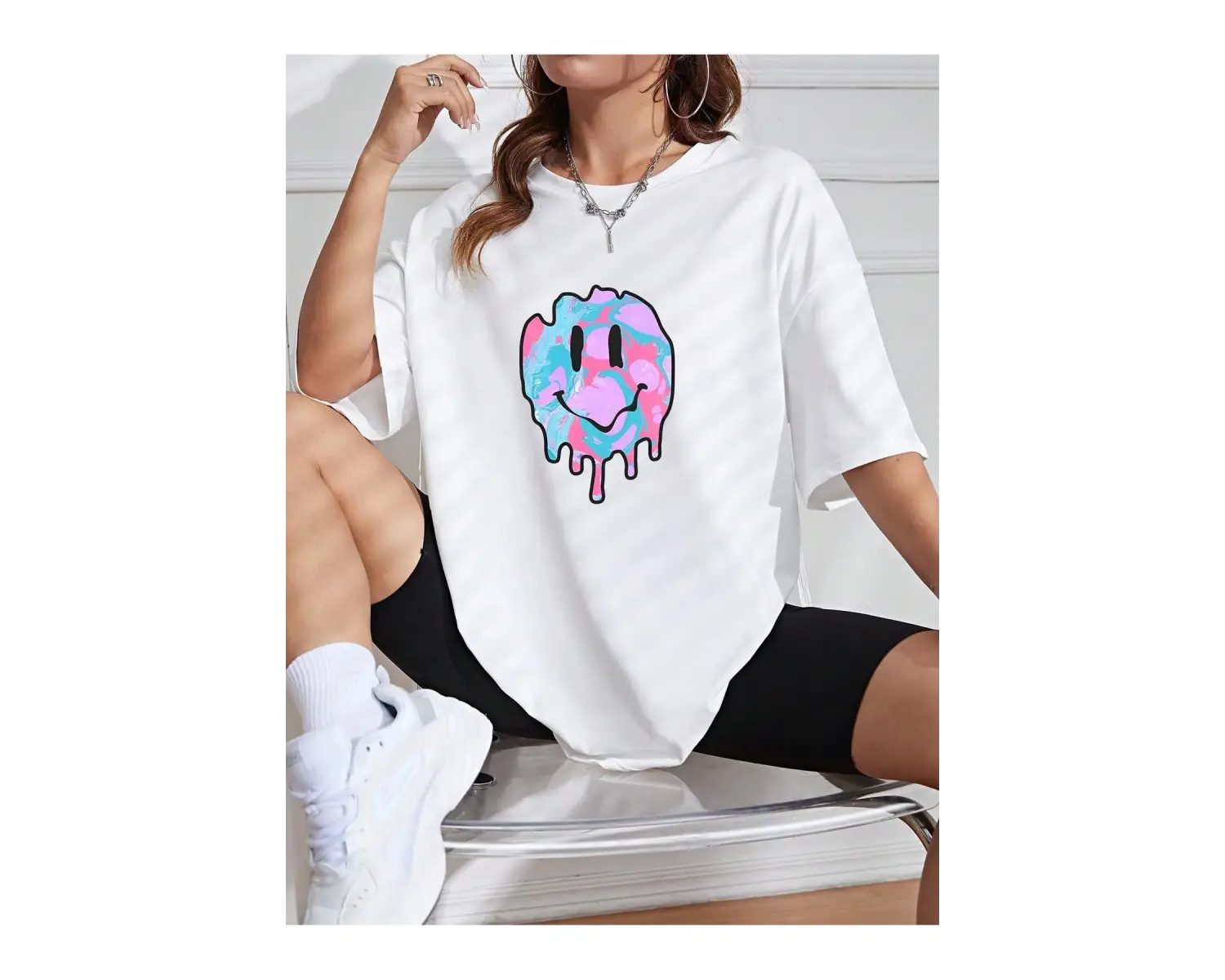 Karikatür Grafik Damla Omuz Tişörtü