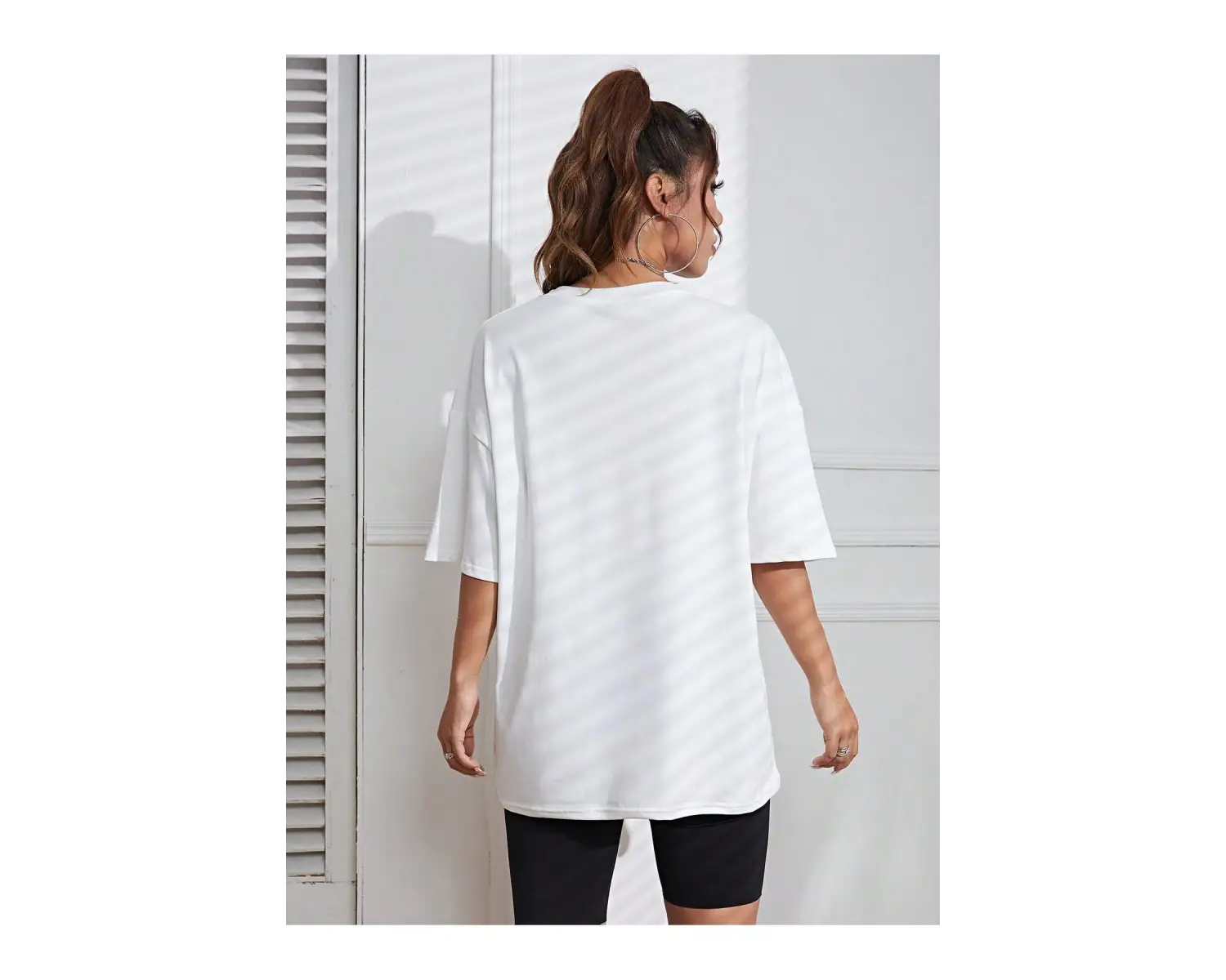 Karikatür Grafik Damla Omuz Tişörtü