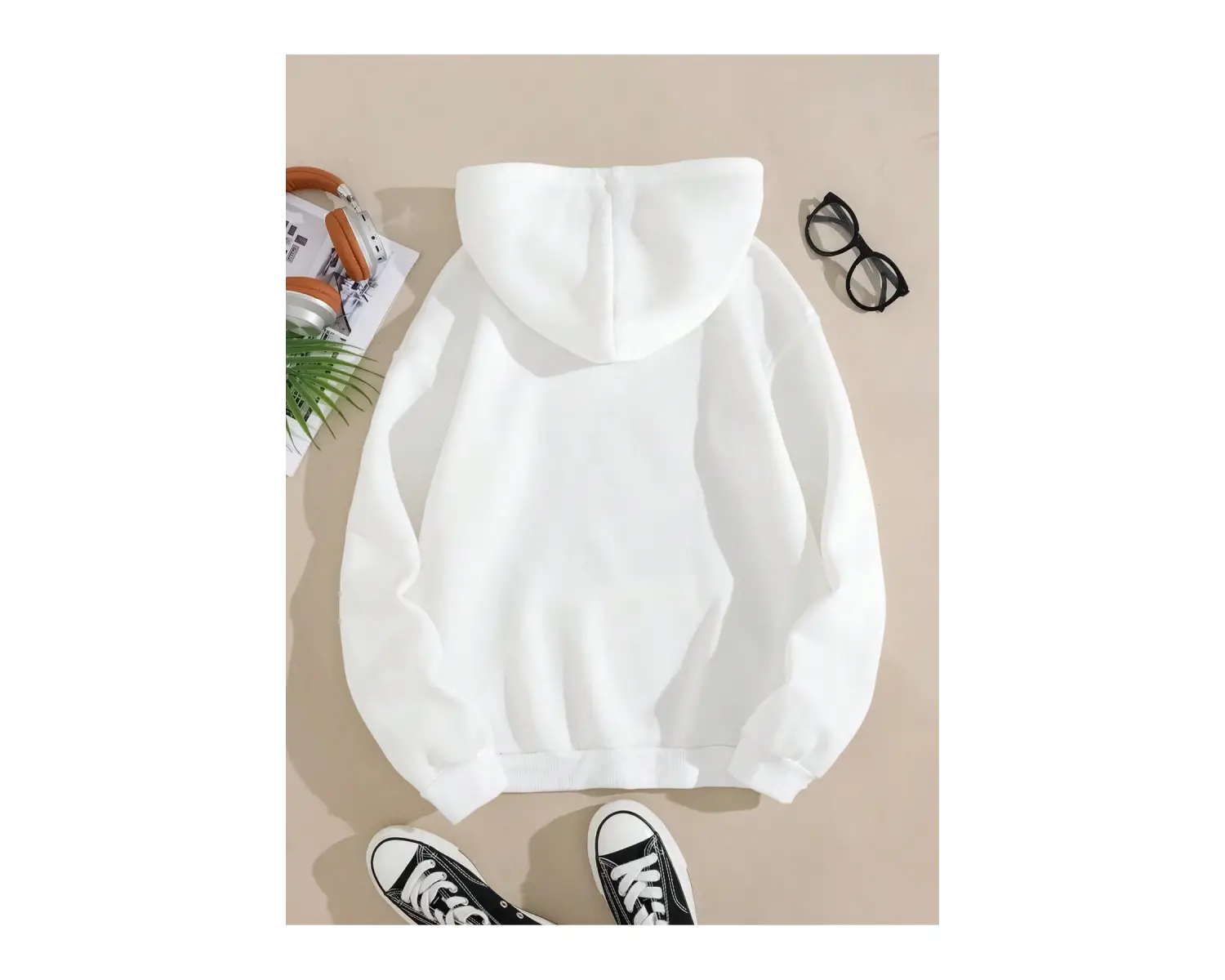 Katı Kanguru Cepli İpli Kapüşonlu Üst Beyaz