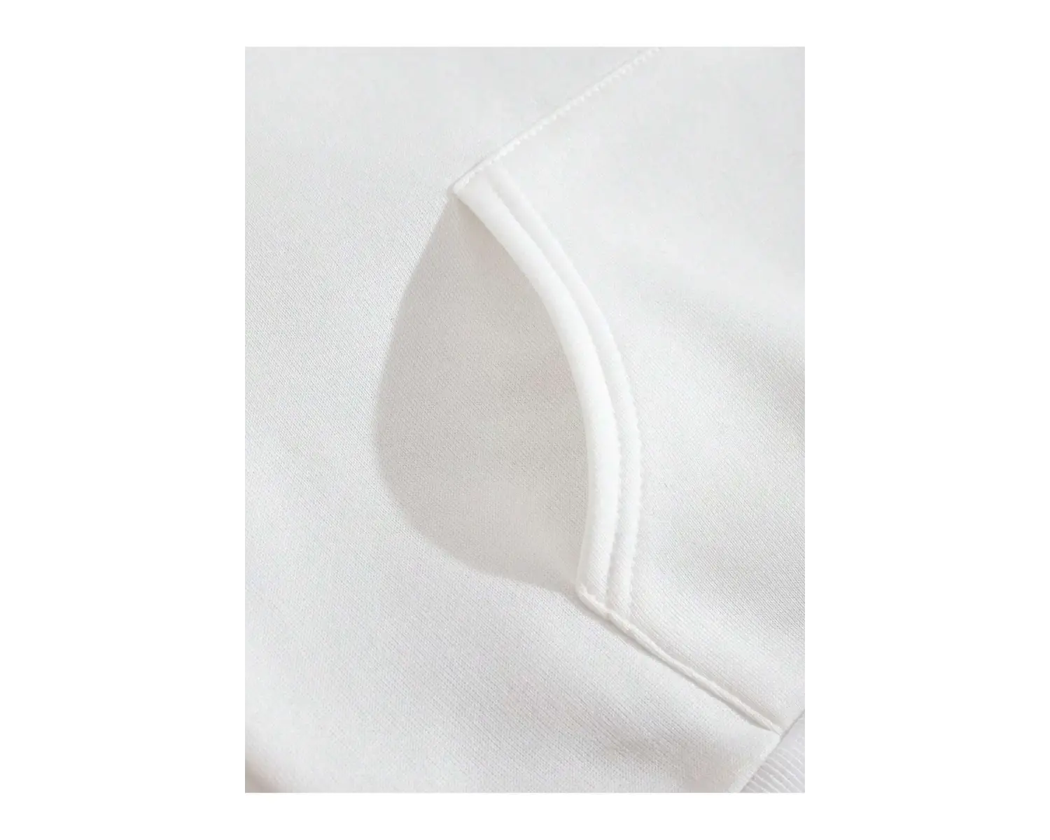 Katı Kanguru Cepli İpli Kapüşonlu Üst Beyaz