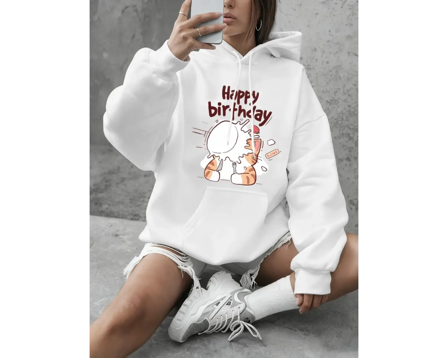 Kediler Mutlu Bir Doğum Günü Kutluyor Baskılı Sweatshirt Kadın Günlük Bol Kapüşonlu Kışlık Po