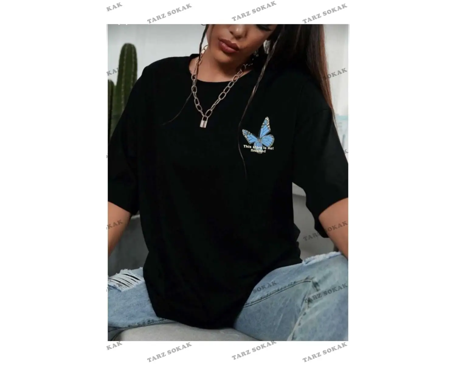 Kelebek Baskılı Oversize Kadın