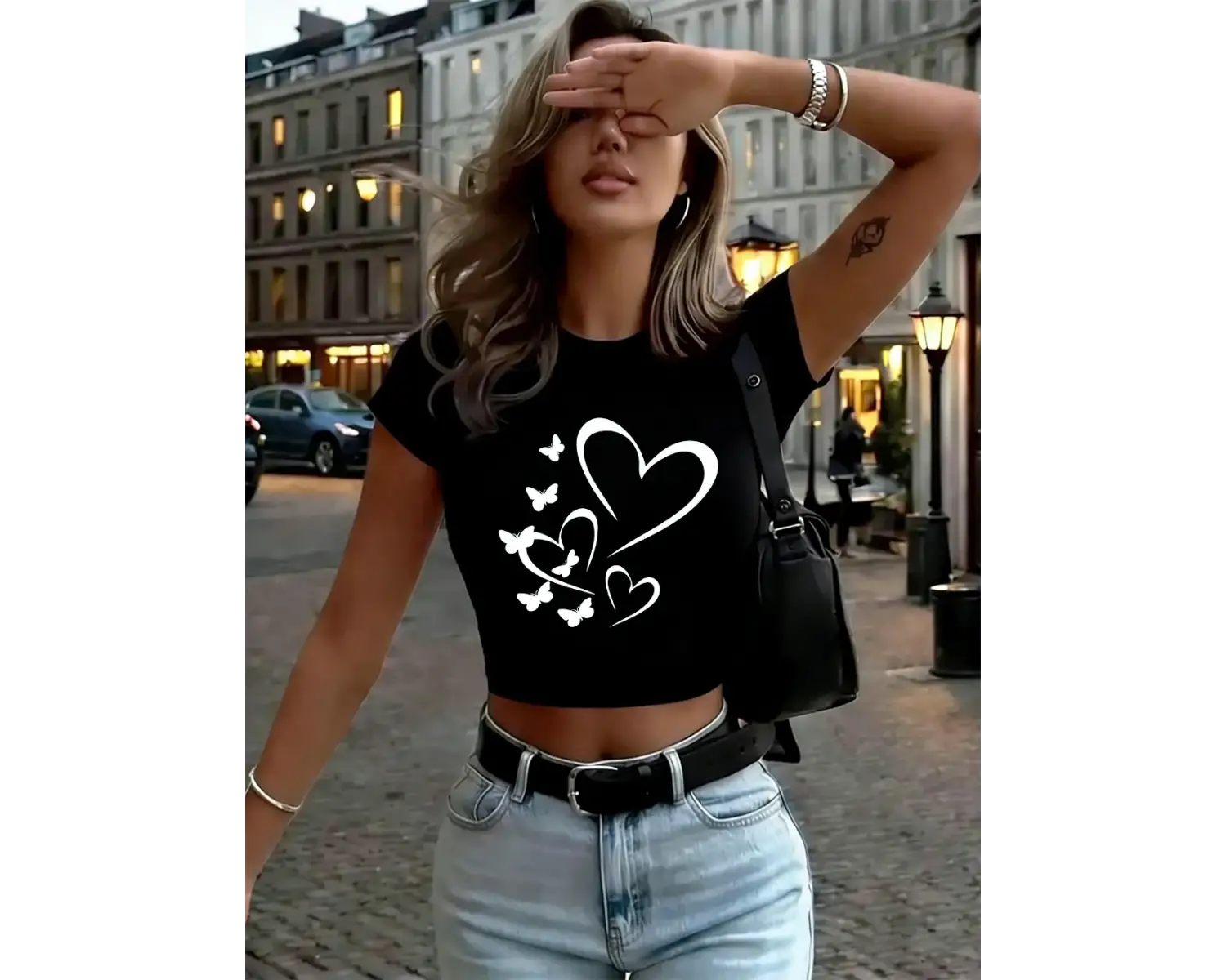 Kelebek Kalp Grafik Baskılı Bayan Kırpma T-Shirt Yaz Yumuşak Yüksek Elastik Üstler Seksi İnce