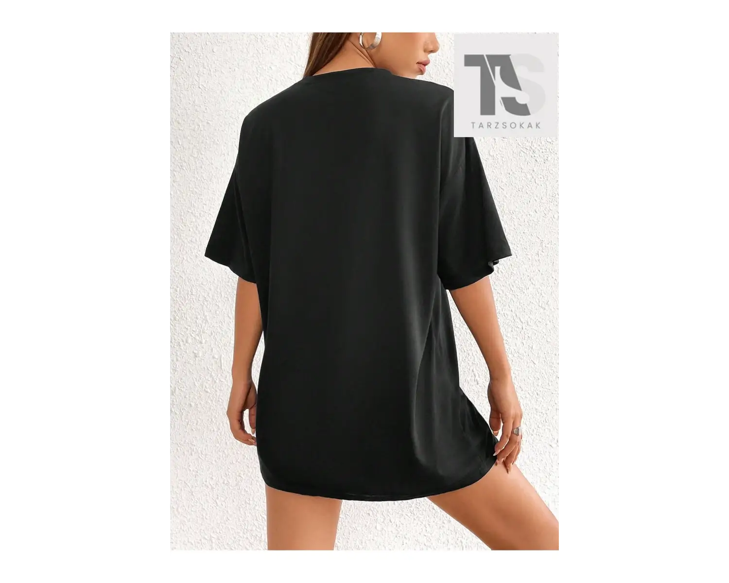 Kelebek ve Figürlü Baskılı Kadın Tişört