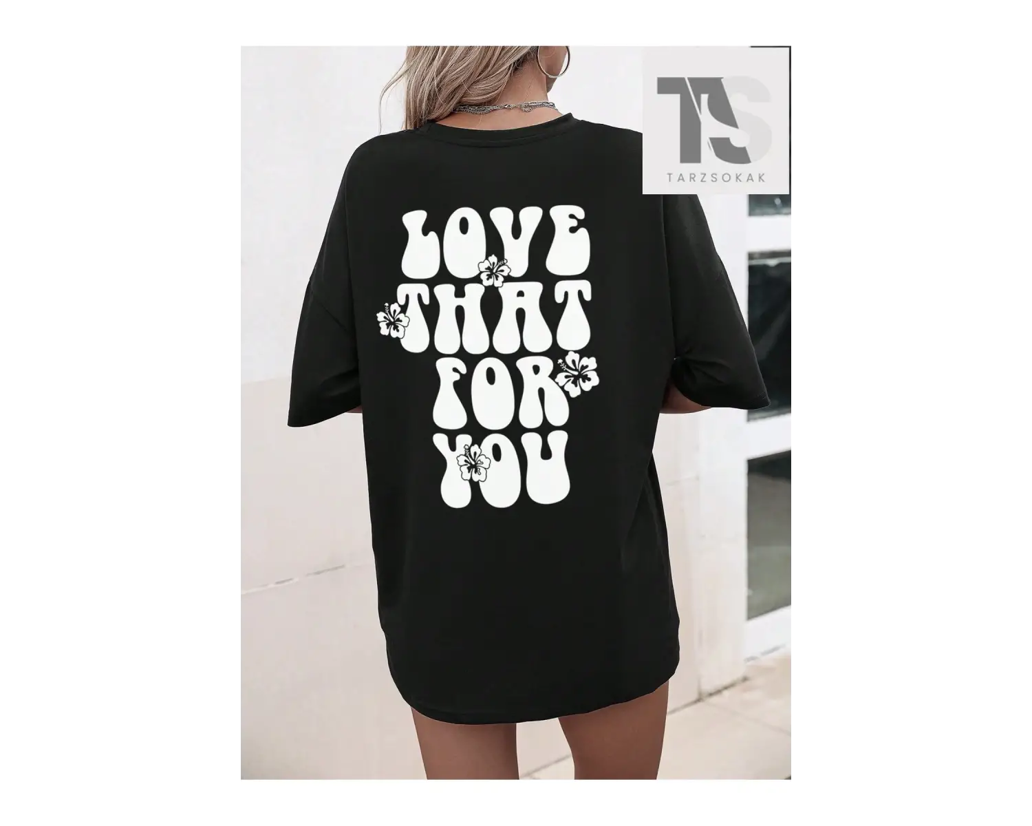 Kelebek Ve Slogan Grafikli Düşük Omuzlu Tişört