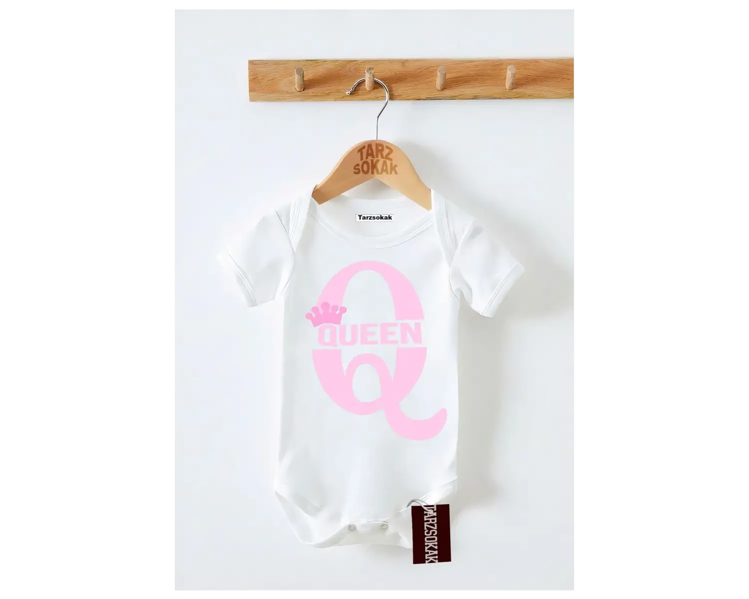 Kısa Kol Body QUEEN DESENLİ KODZıbın49