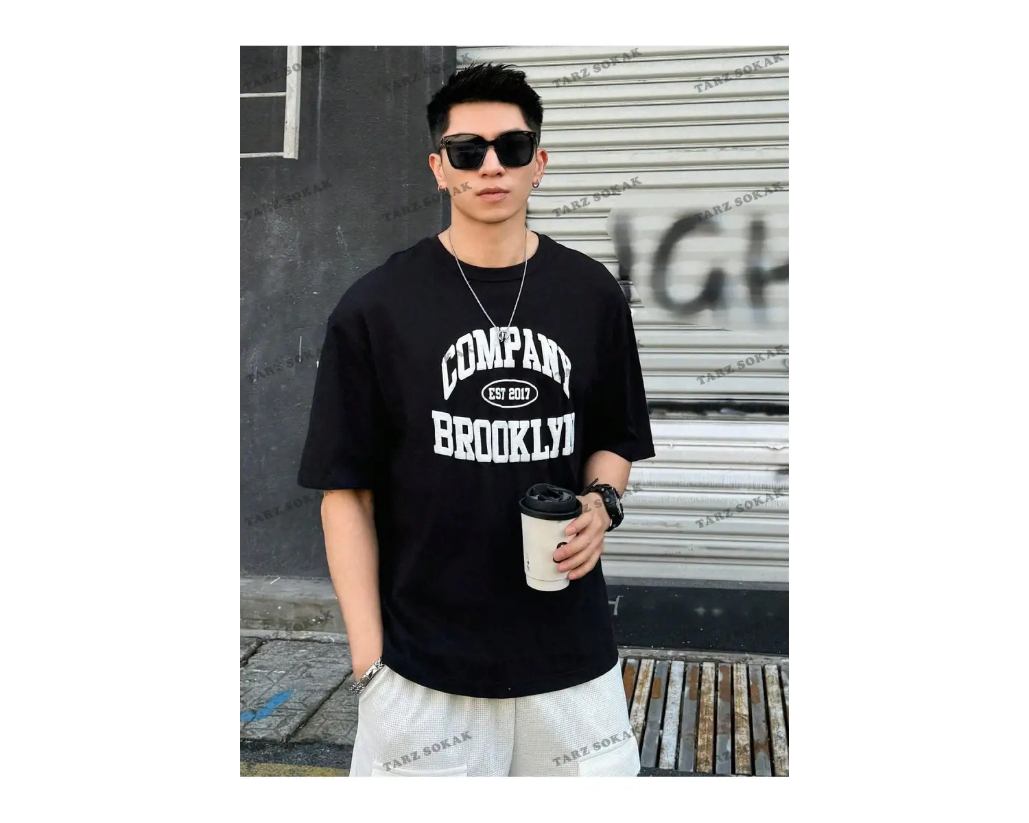 KOD Trend Erkek Harfli Grafik Damla Omuz Tişört