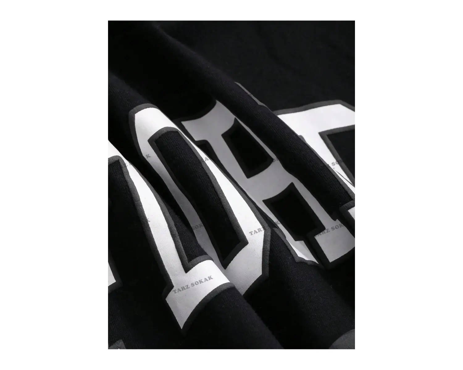 KOD Trend LEGND Erkek Çiçek & Slogan Grafikli Tişört