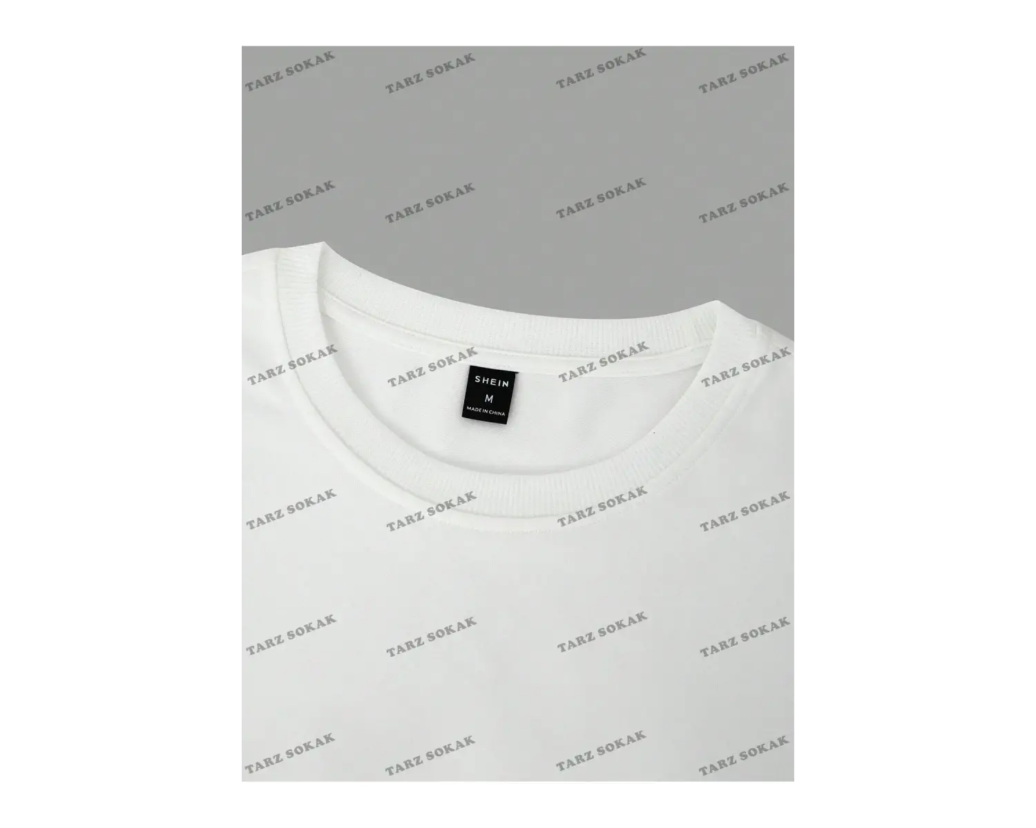 KOD Trend Loose Fit Karikatür ve Mektup Baskılı Damla Omuz Erkek Tişörtü