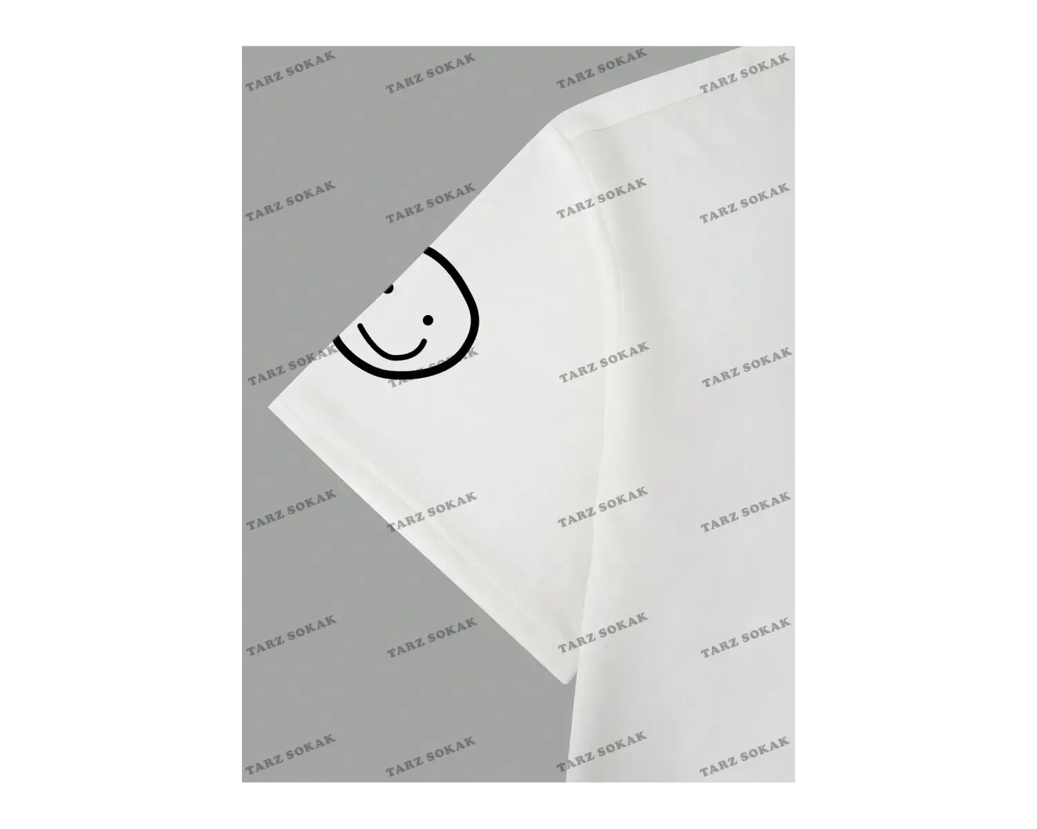 KOD Trend Loose Fit Karikatür ve Mektup Baskılı Damla Omuz Erkek Tişörtü