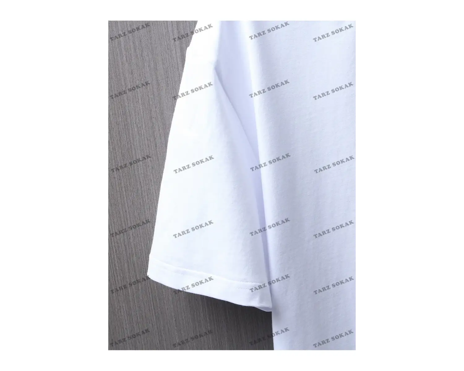 KOD Trend Sporsity Erkek Mektup Grafikli Tişört