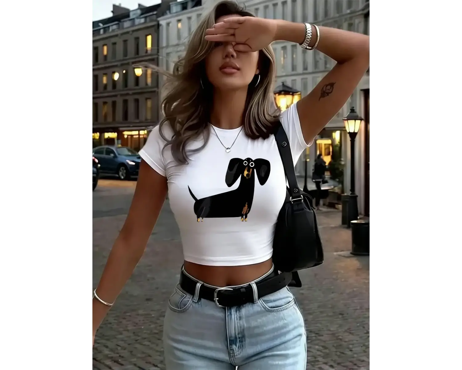 Komik Dachshund Köpek Baskı Bayan Kırpma T-Shirt Yaz Yumuşak Yüksek Elastik Üstler Seksi İnce