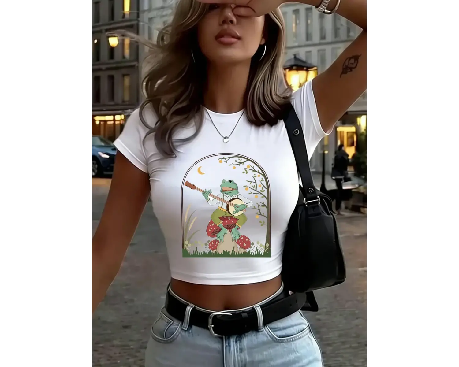 Kurbağa Mantar Üzerinde Banjo Çalıyor Baskılı Kadın Babby TeeTişörtleri Yazlık Yüksek Esnek Yumuş