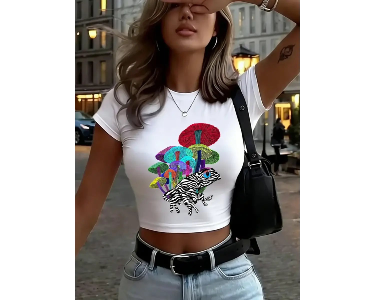 Kurbağa Mantarlı Baskılı Kadın Babby Teeları Yazlık Dar Kesim O-Yaka Tişörtler Yumuşak Kısa Ko