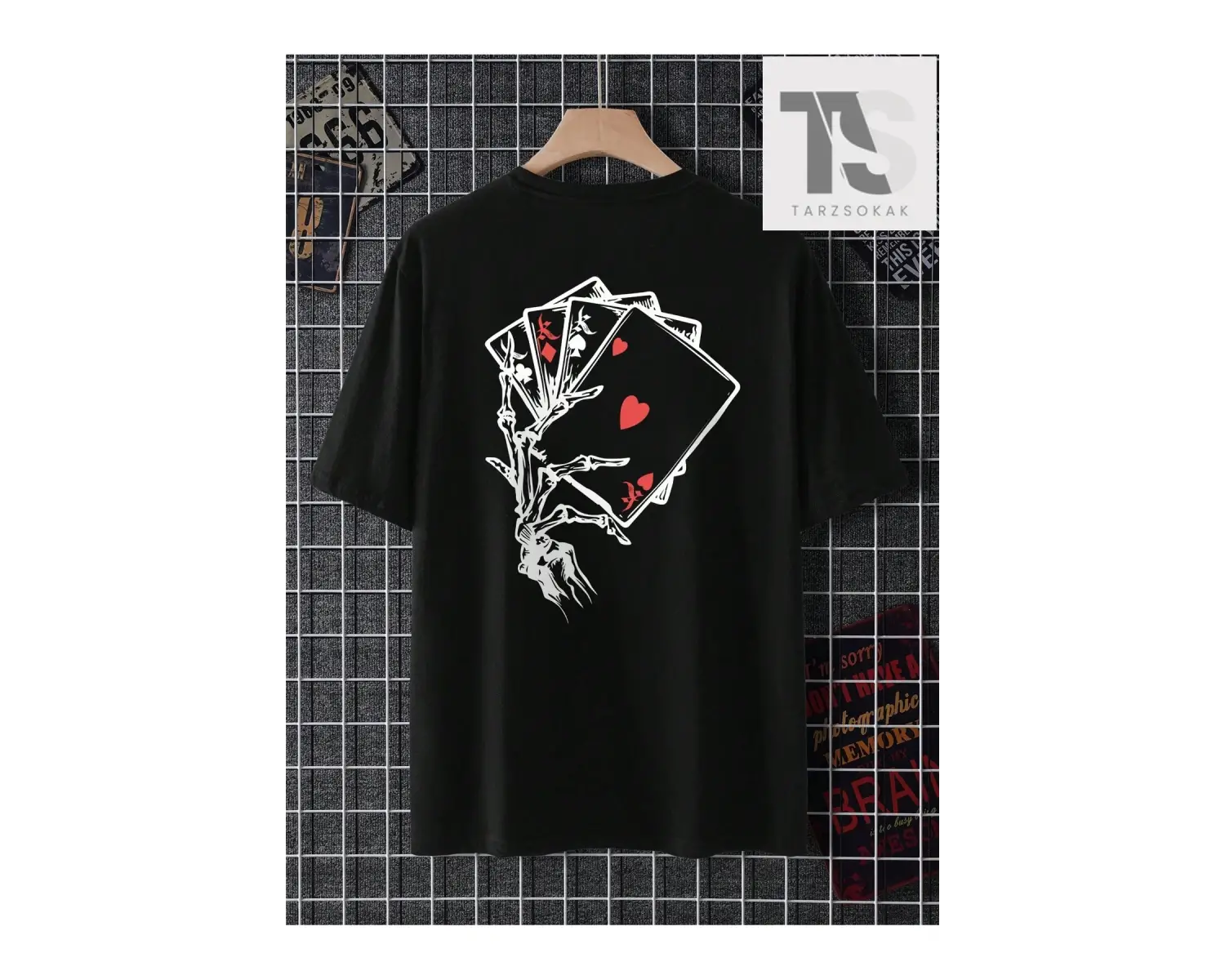 LEGND Erkek Kalpli ve Sloganlı Grafik Tişört