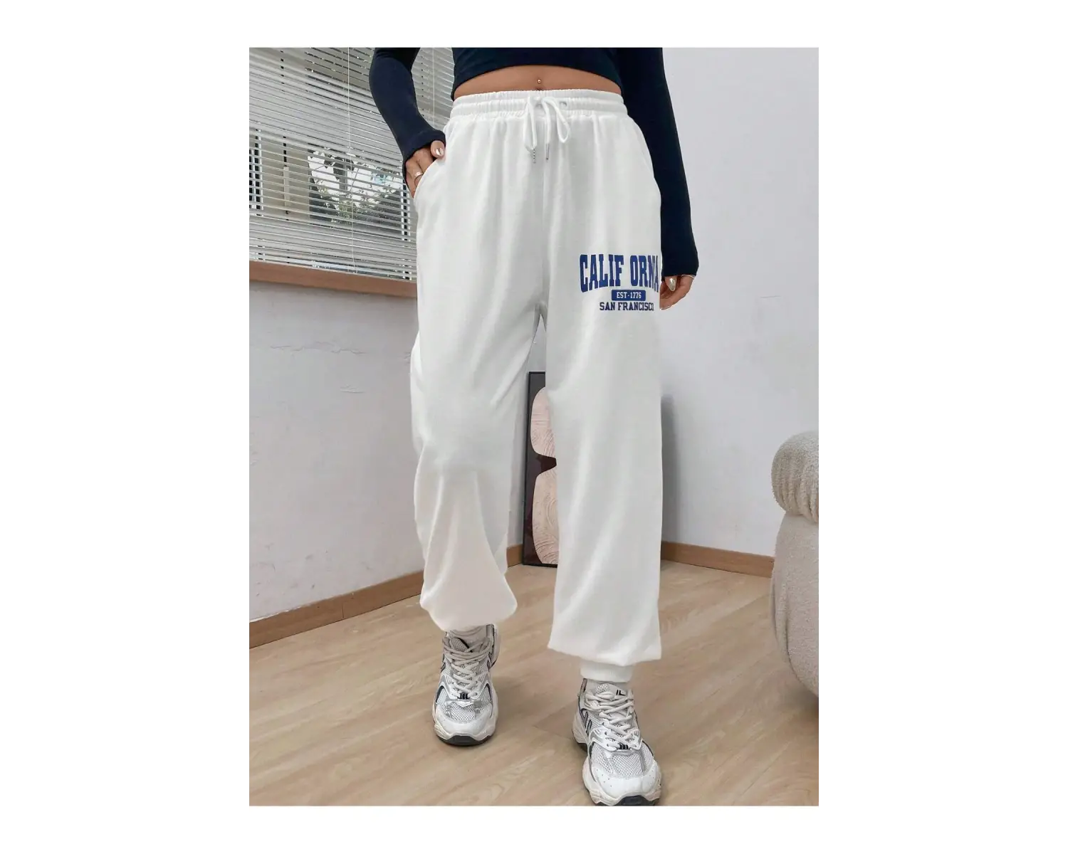 Letter Graphic Drawstring Waist Slant Pocket 4 Mevsim Eşofman