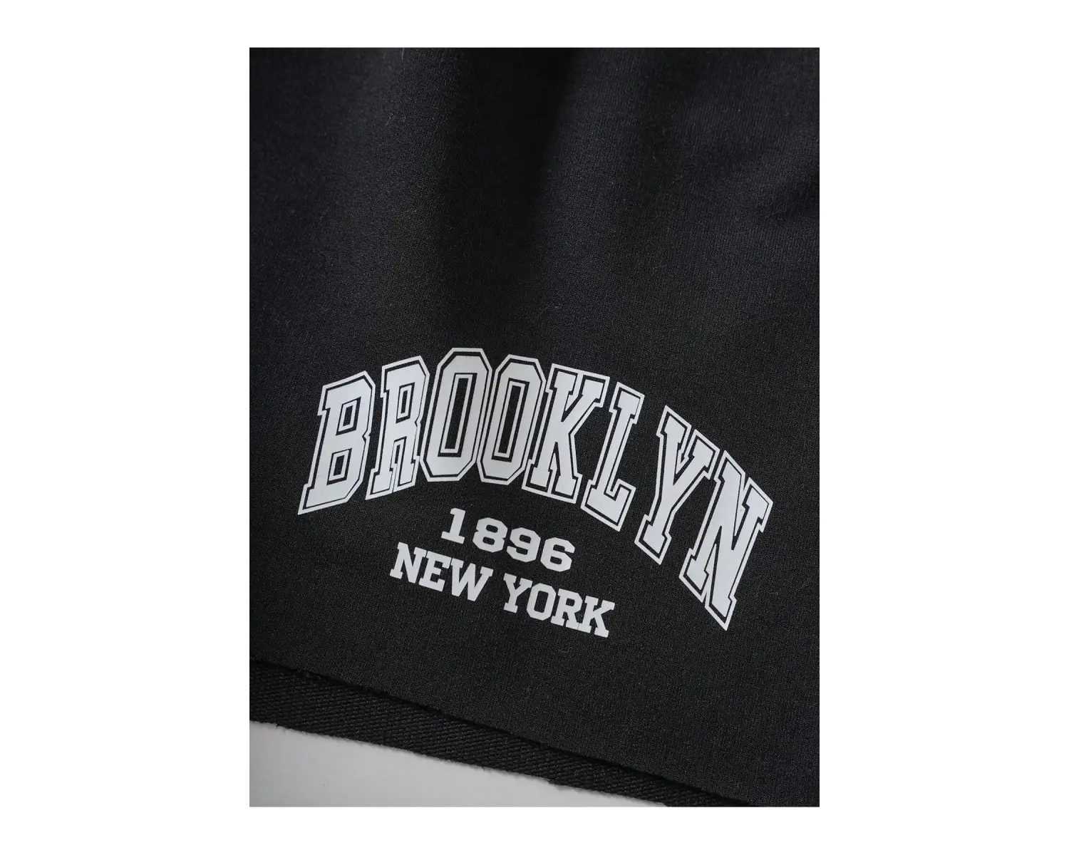 Letter Graphic Drawstring Waist Şort