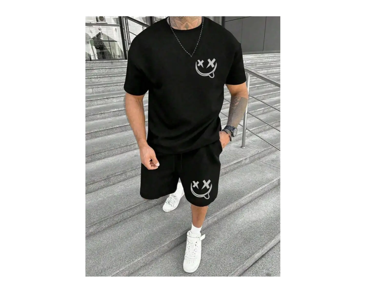 Manfinity Homme Beyaz Örme Erkek Kısa Kollu Tişört ve Şort Takımı