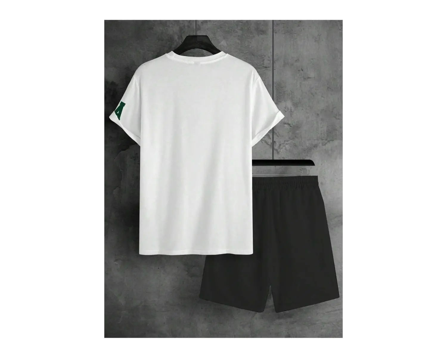 Manfinity Homme Erkek Basit Harfli Grafik Tişört ve Şort Takımı