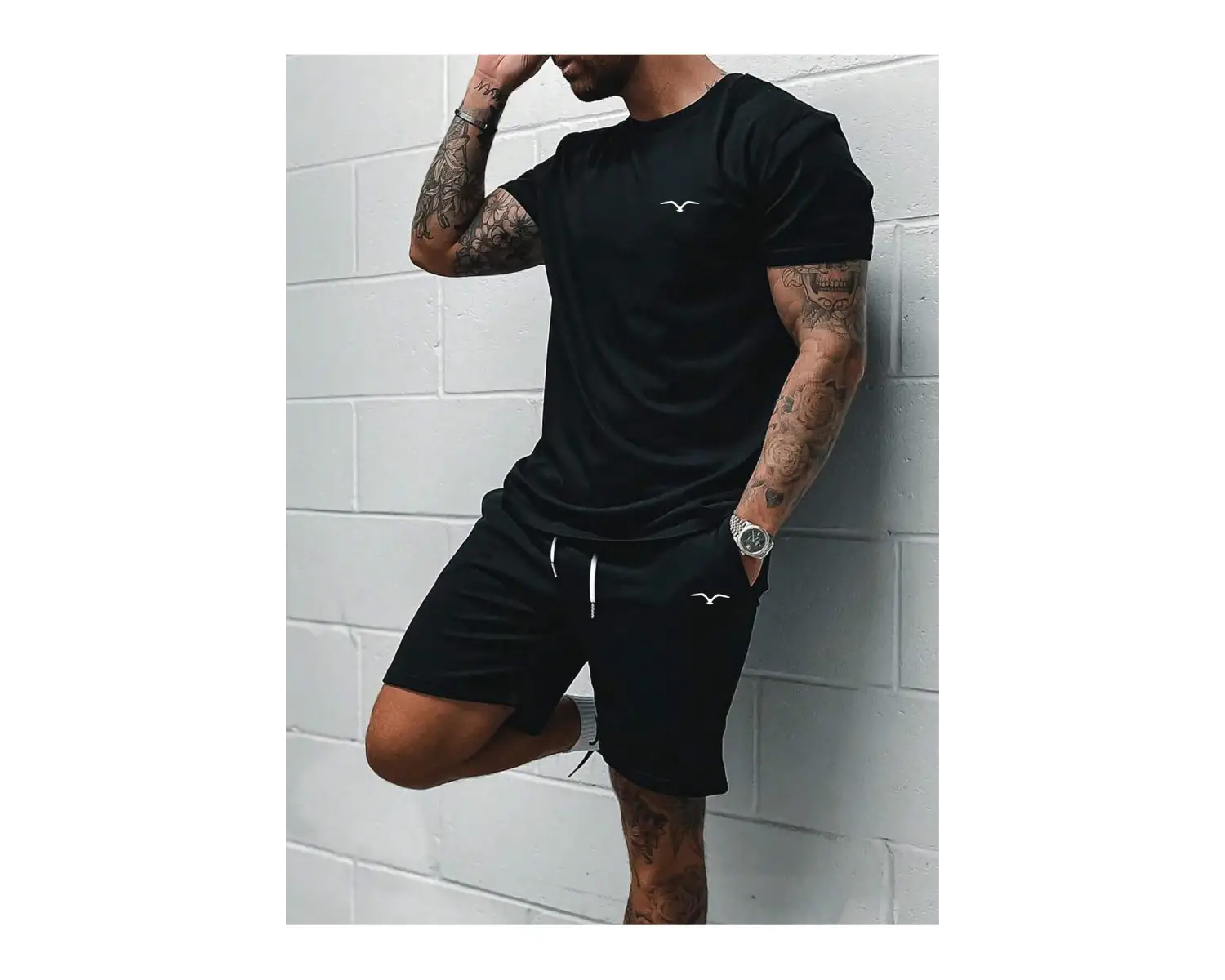 Manfinity Homme Erkek Grafik Tişört ve Şort Takımı