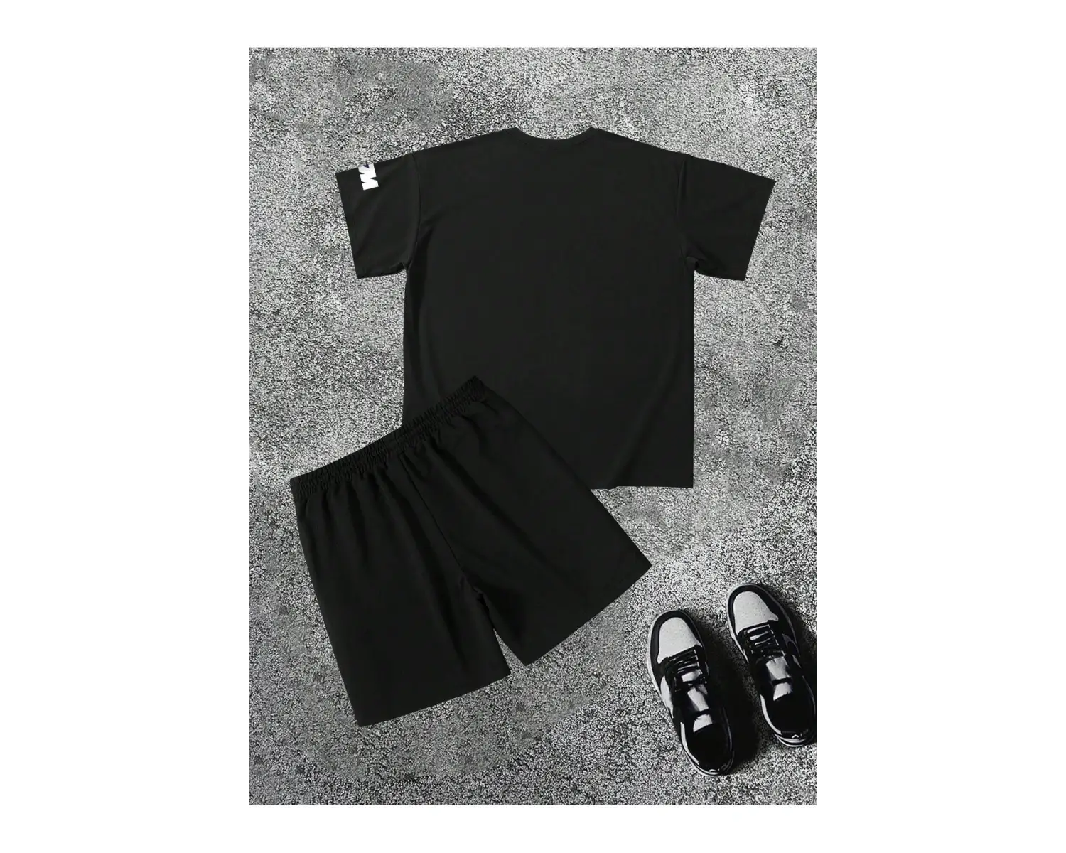 Manfinity Homme Erkek Slogan Baskılı Tişört Ve Şort Takımı