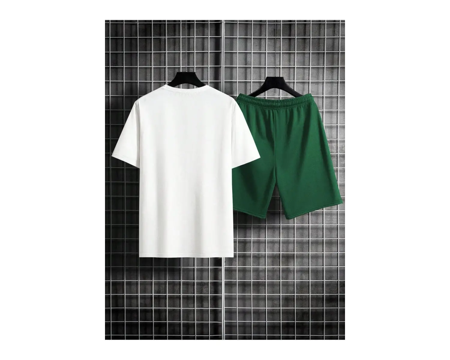 Manfinity Homme Erkek Slogan Grafik Bel Şort Takımı