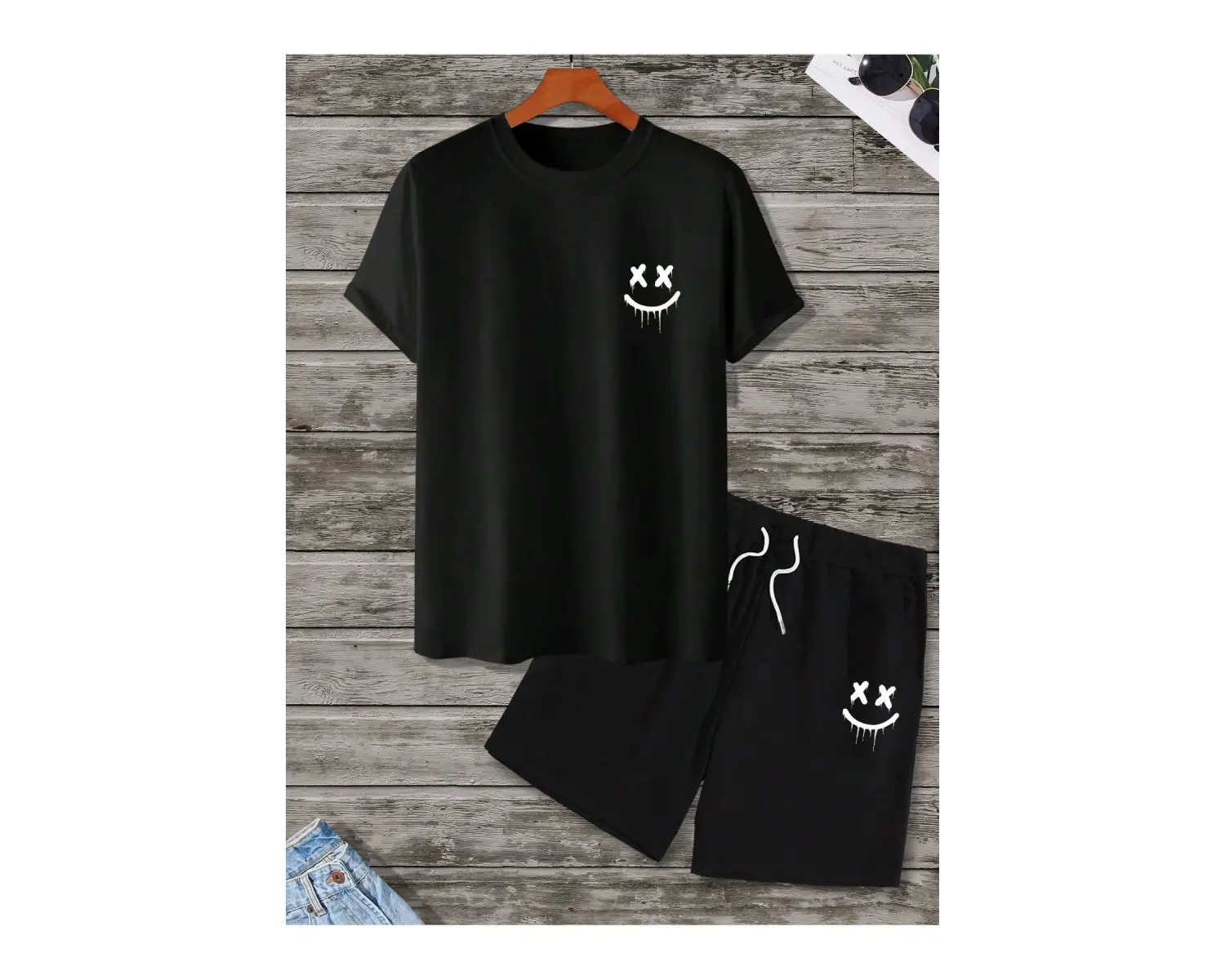 Manfinity Hypemode Erkek Baskılı Kısa Kollu Tişört Ve Şort Takımı