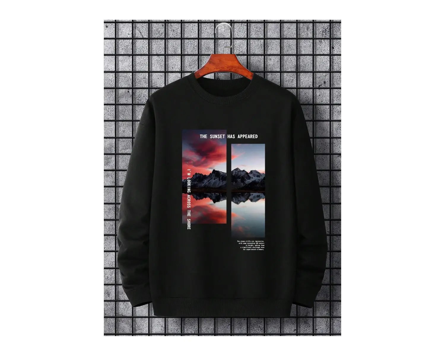 Manfinity Hypemode Mountain & Slogan Graphic Sweatshirt Siyah