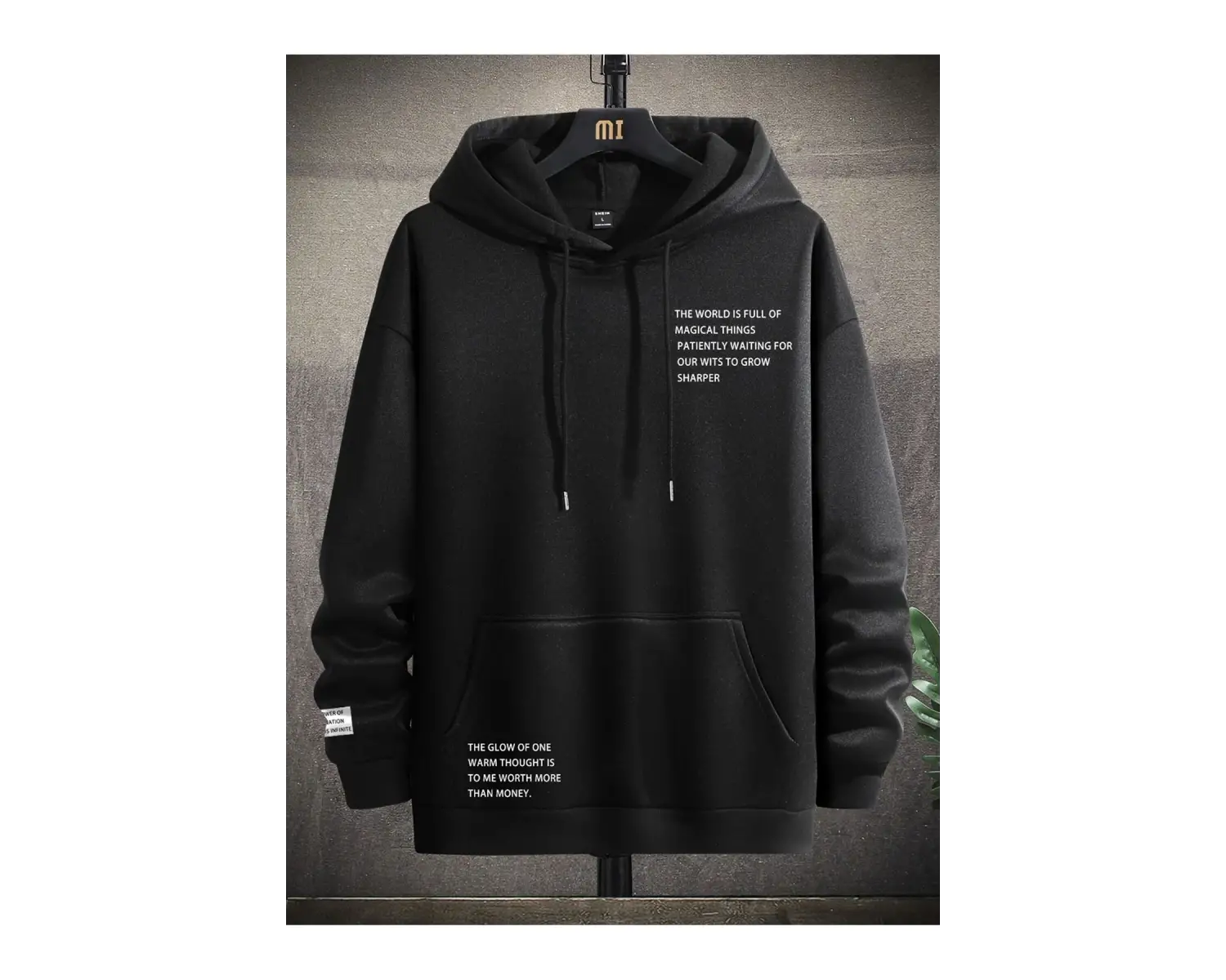 Manfinity Hypemode Slogan Graphic Kangaroo Pocket Drawstring Hoodie Siyah