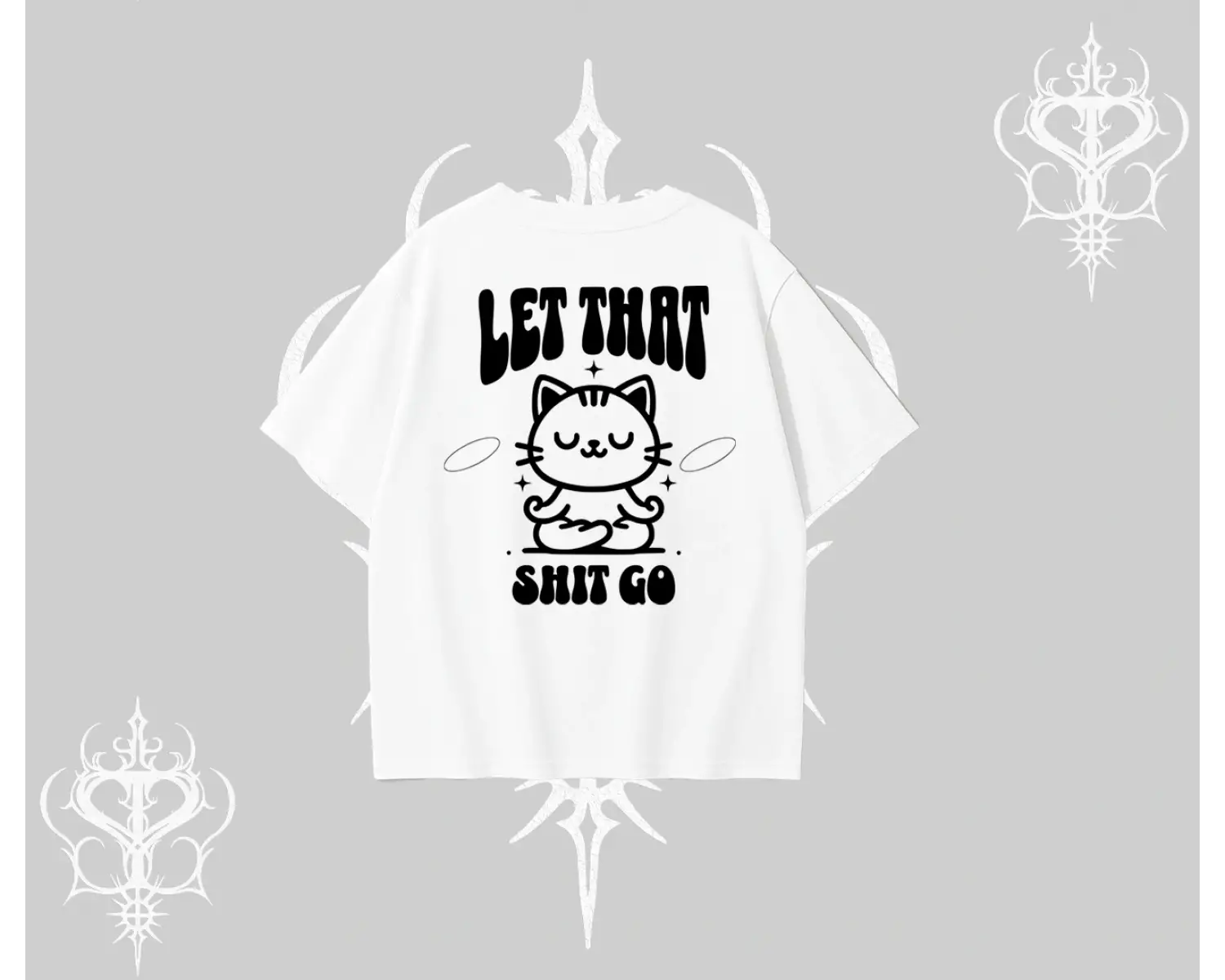 Meditasyon Yapan Kedi Baskılı Oversize Tshirt