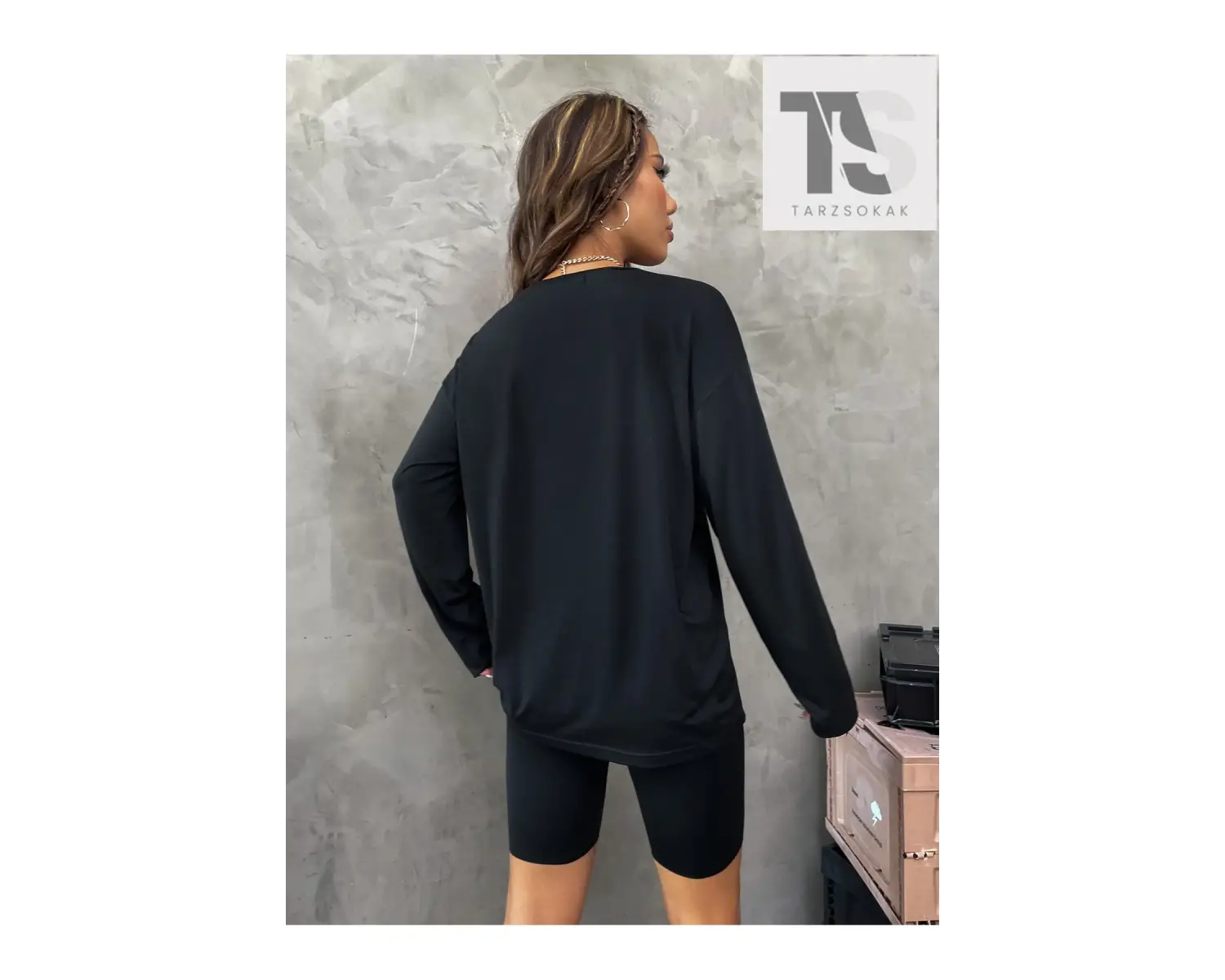 Mektup ve Kelebek Desenli Damla Omuz Tişört