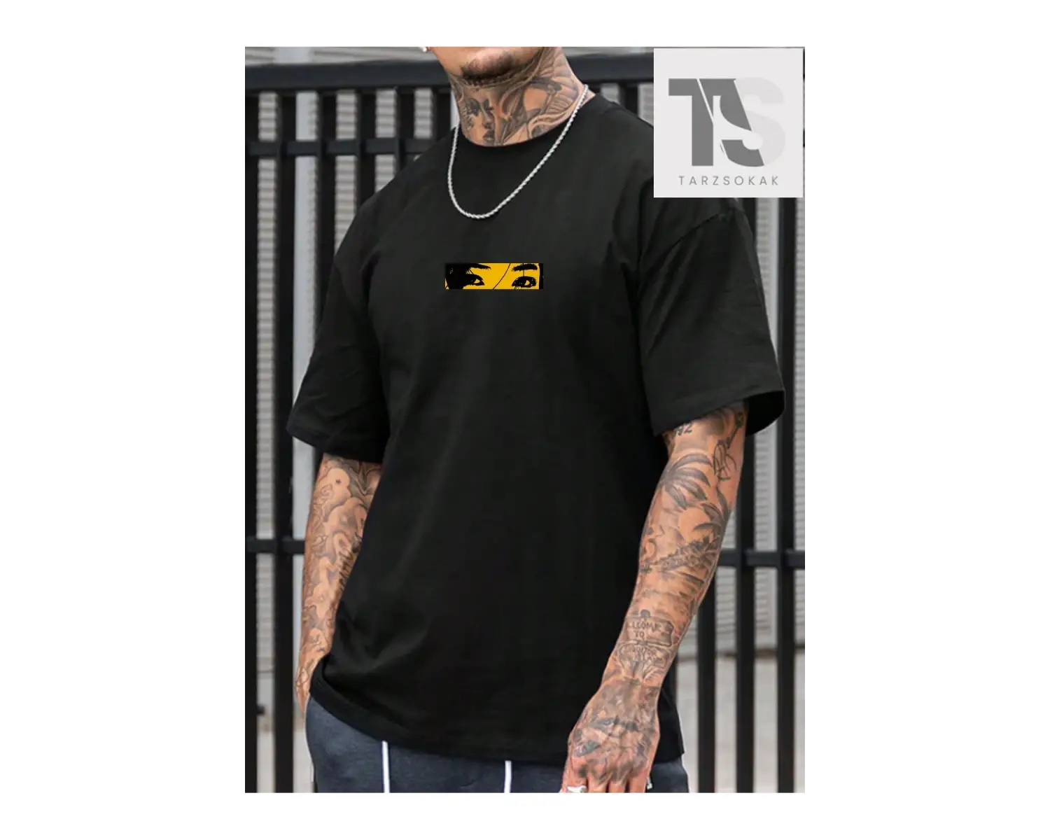 Melek ve Harf Baskılı Erkek Tişört