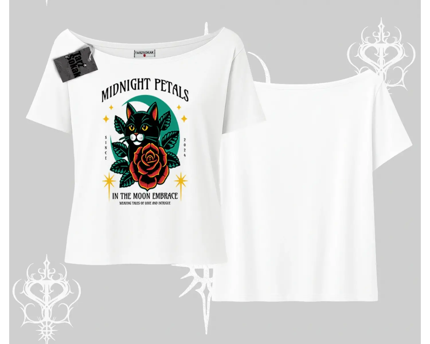 Midnight Petals Kedi Baskılı Kayık Yaka Tshirt