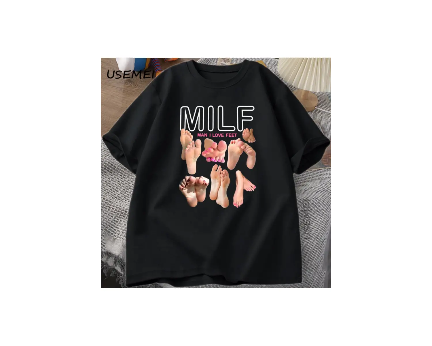 MILF Adam Ayakları Seviyorum Komik Grafik T-Shirt Erkekler Pamuk Kısa Kollu O-Boyun T 2826