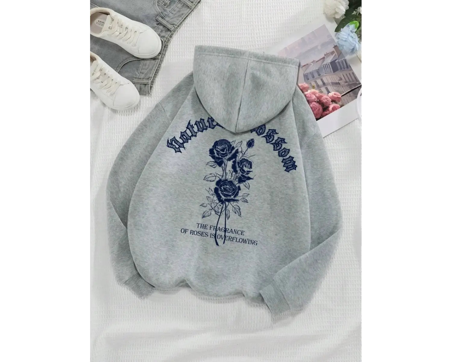 Moda Kadın Kapüşonlular Vintage Harfler ve Çiçekler Baskılı Tişörtü Bahar Bisiklet Yaka Kazak