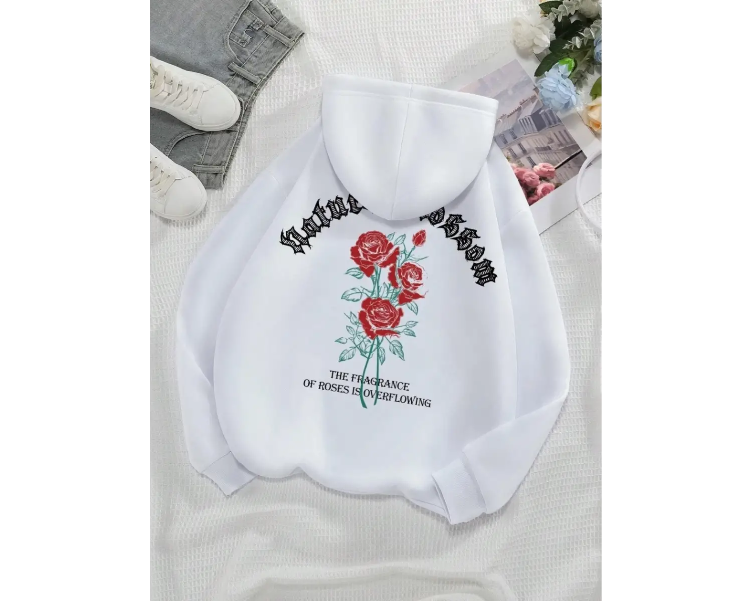 Moda Kadın Kapüşonlular Vintage Harfler ve Çiçekler Baskılı Tişörtü Bahar Bisiklet Yaka Kazak