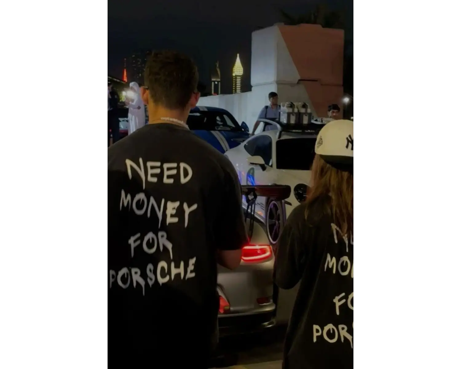 Need Money For Porsche Detail Oversize Unisex