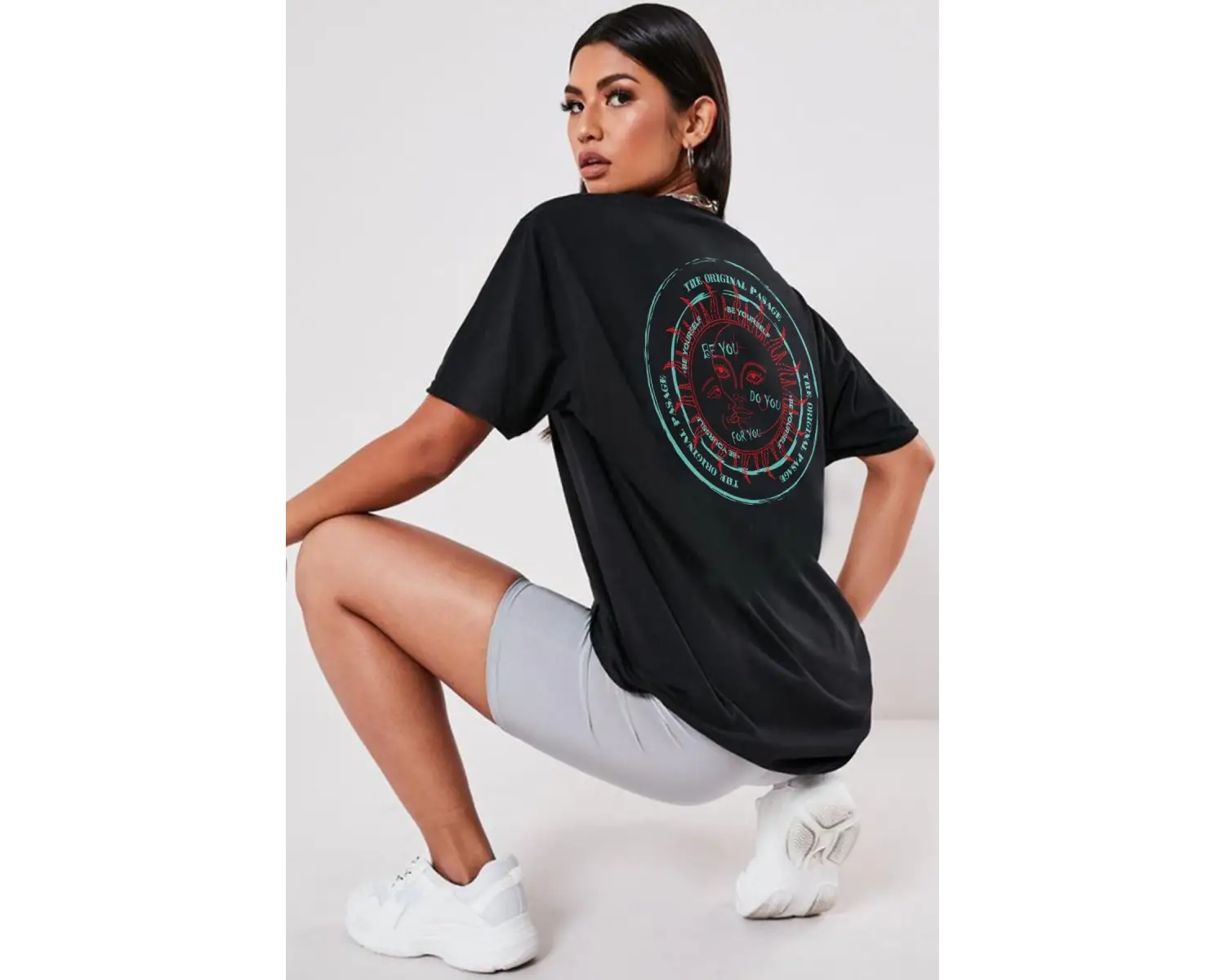 Oversize Bohemian Baskılı Siyah Tshirt NRAGE194