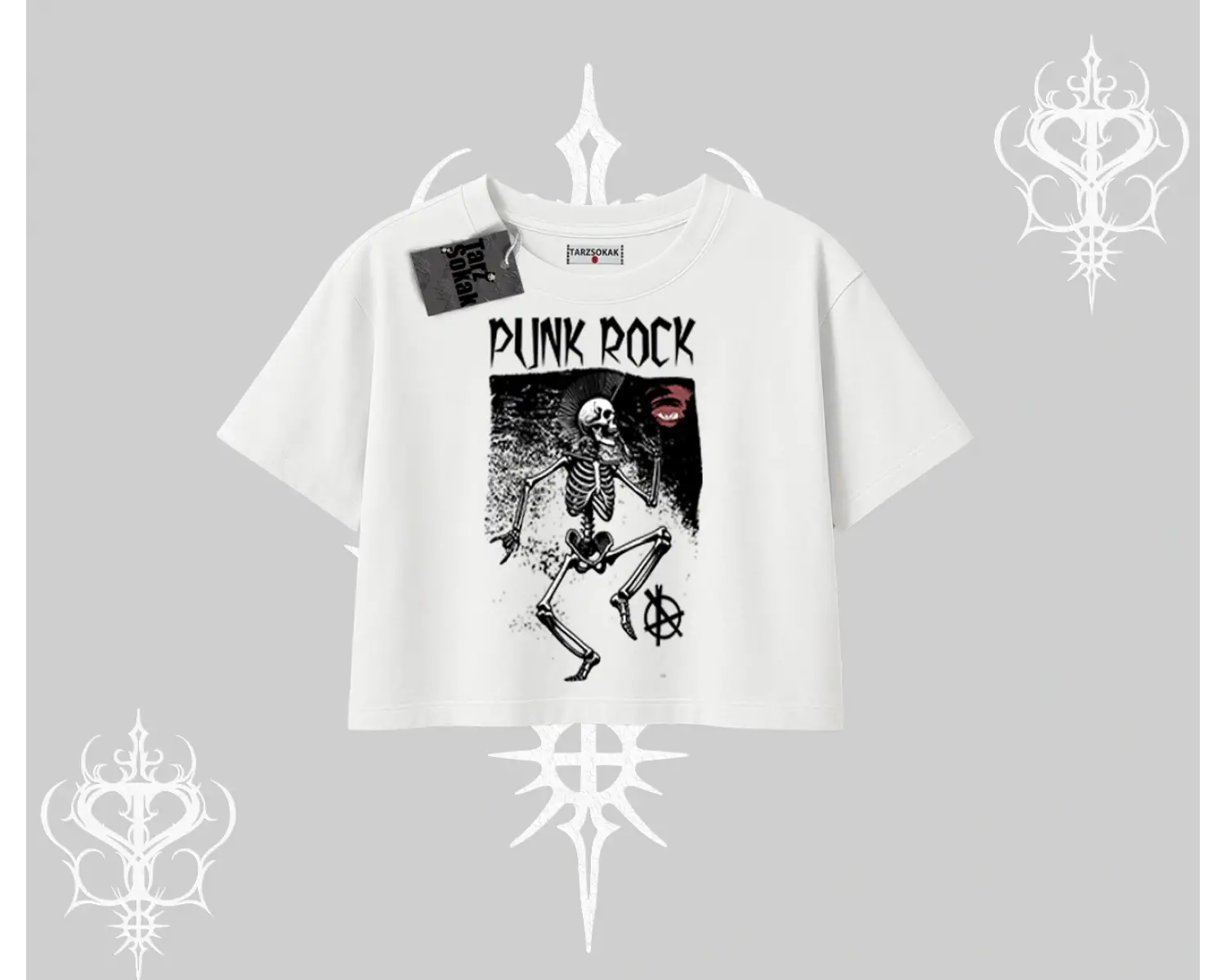 Oversize Crop Tshirt Punk Rock Chaos Skeleton Riot