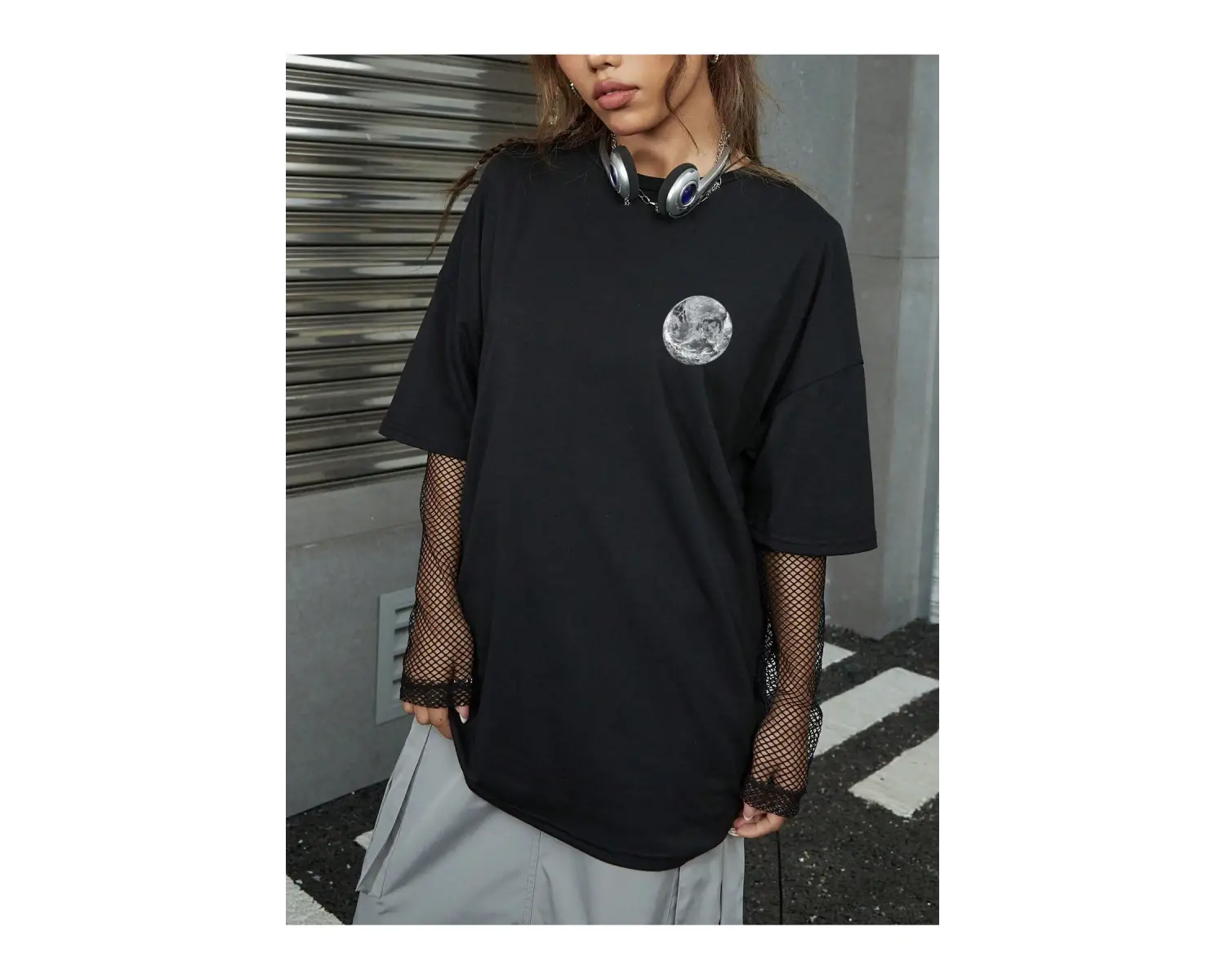 ROMWE Street Life Sloganlı Grafik Düşük Omuz Tişörtü