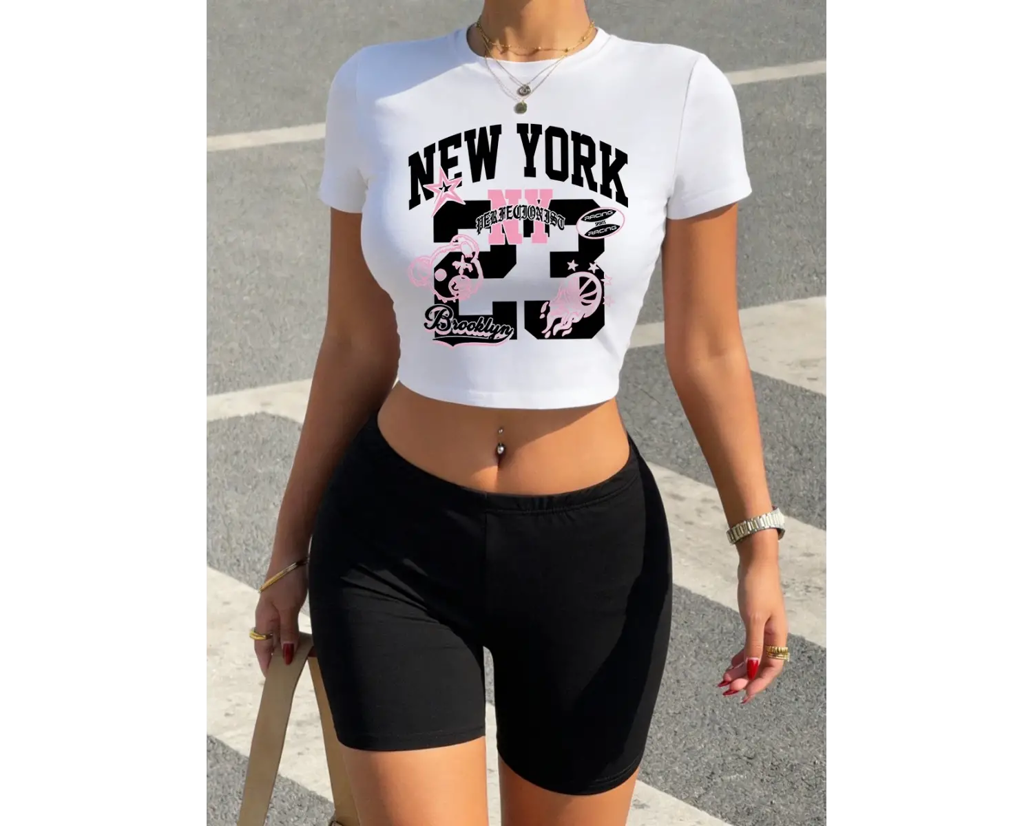 Seksi New York 23 Yaratıcı Baskılar Kırpma Üstleri Şort Kadın İki Parçalı Set T-Shirt Pantolo