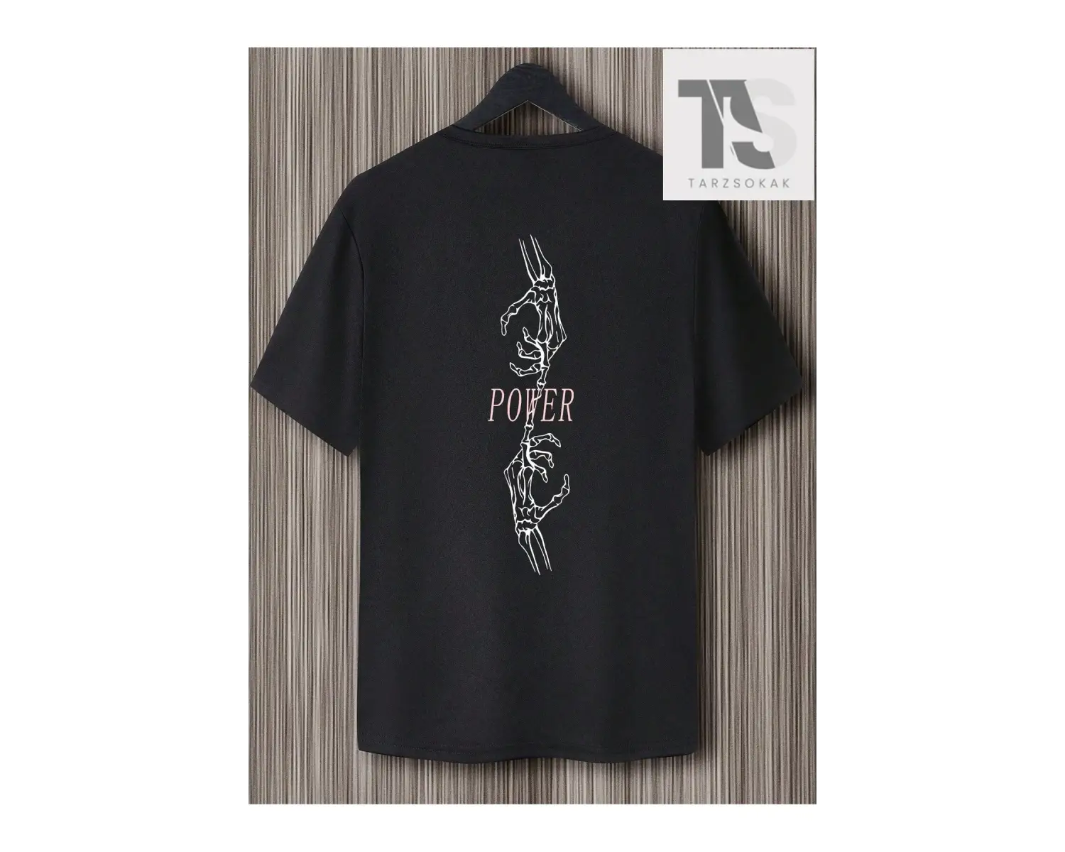 Sırt Tasarımlı Kafatası ve Palmiye Baskılı Erkek Tişört