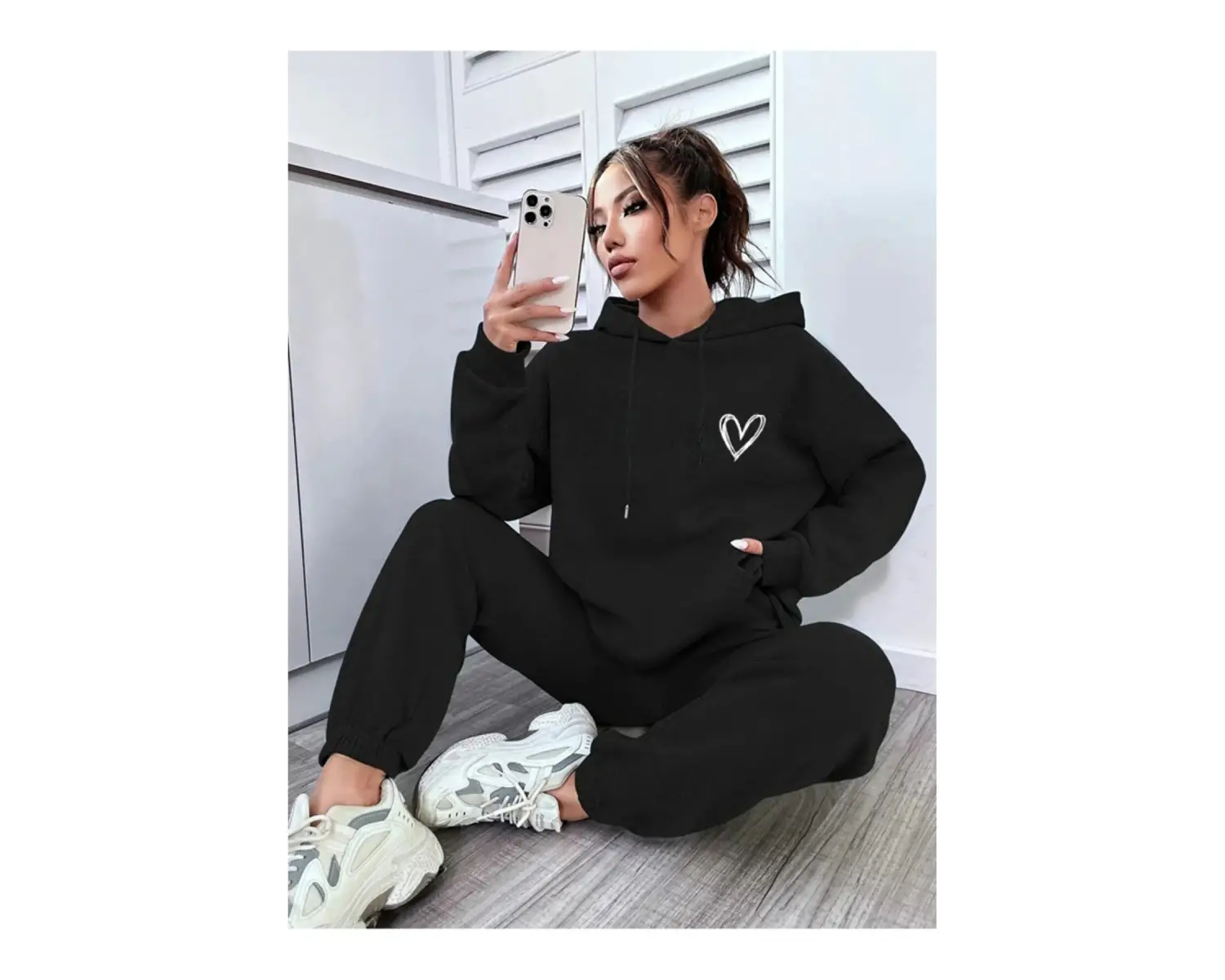 Siyah Kalp Dijital Baskılı Kışlık UNİSEX Eşofman Takımı